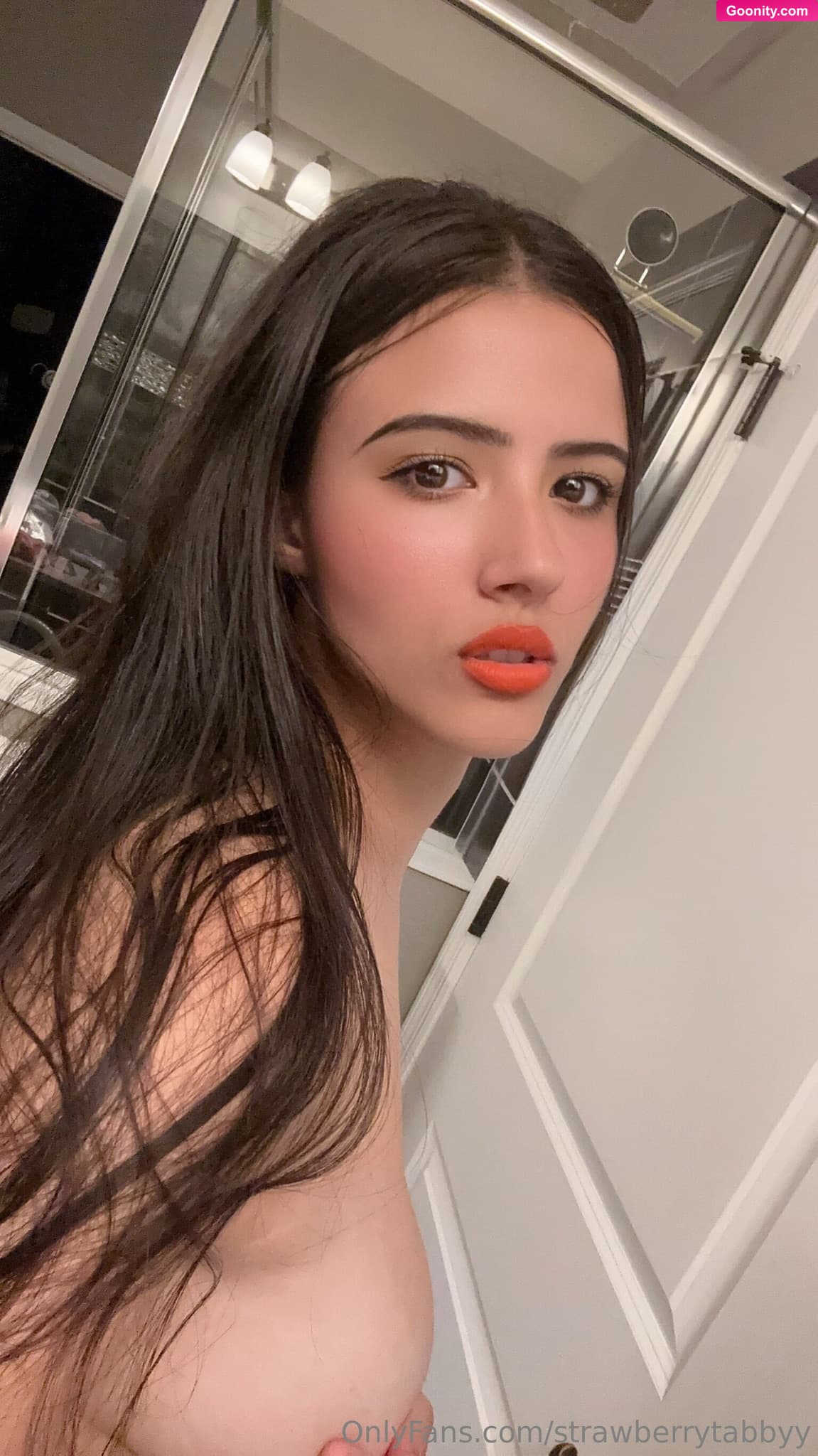 tabby 🍓 on OnlyFans - i know you love it when i get the angles right 👅