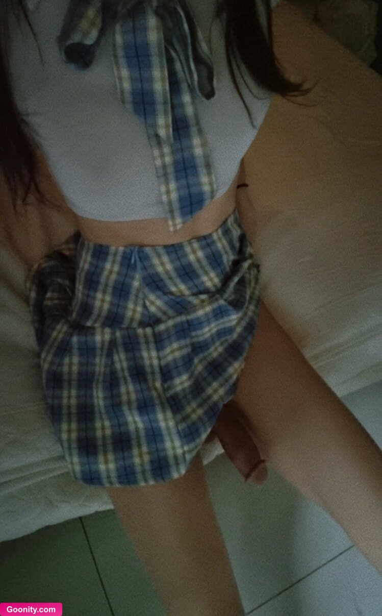 Princess (공쥬님) on OnlyFans - Horizontal and vertical shots are mixed I'm sorry it's uncomfortable to watch 🥲 가로 세로 섞여서 보기 불편해요 미안해요🥲