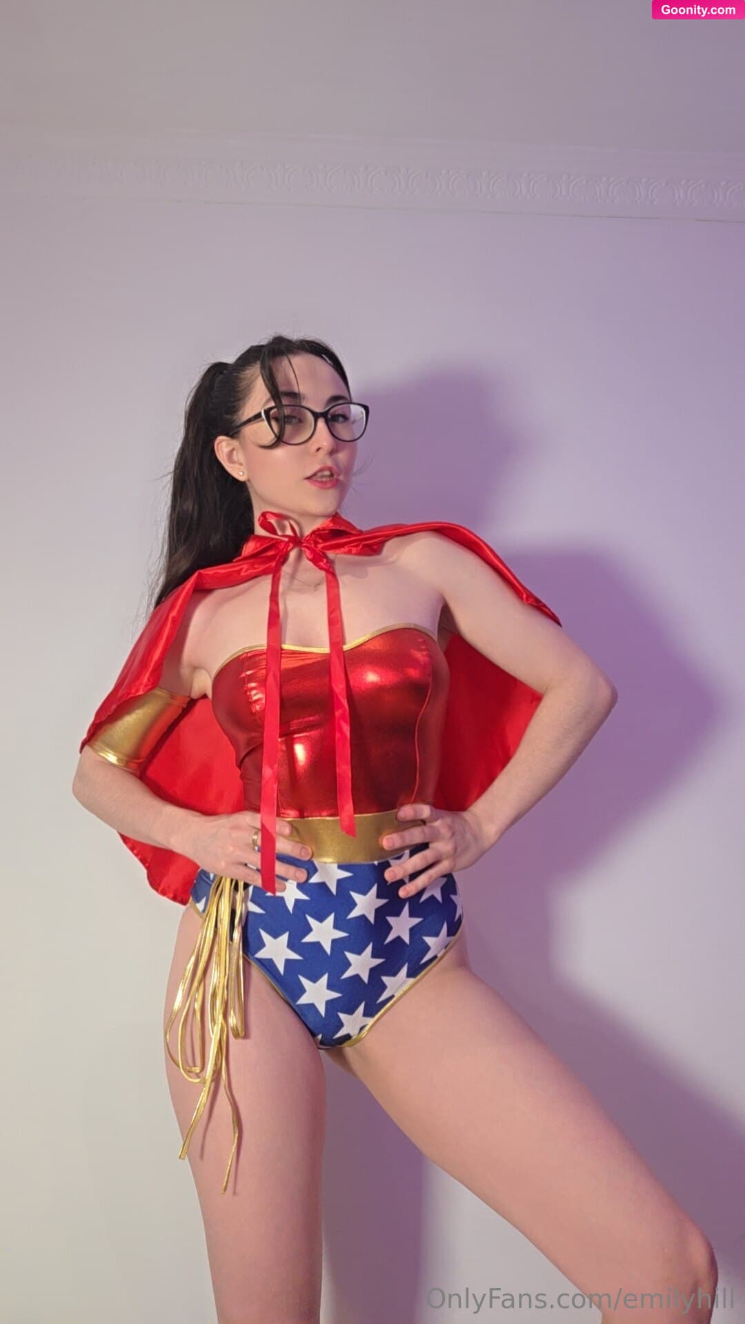 Emily Hill on OnlyFans - Let me be your wonder woman 🌟🌟🌟 cosplay