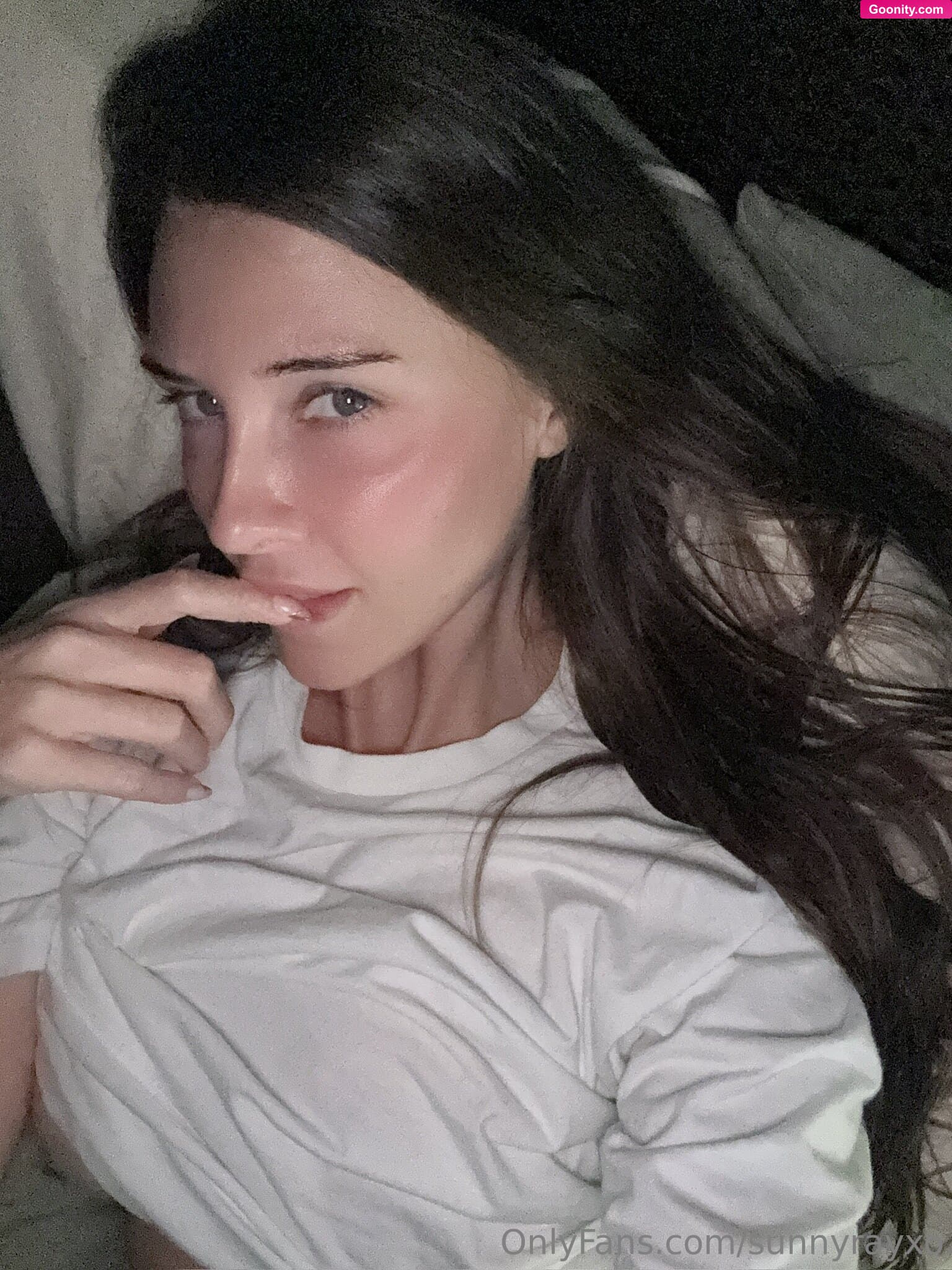 Sunny ray on OnlyFans - ending the friday and starting the weekend in a bang! (im ch..
