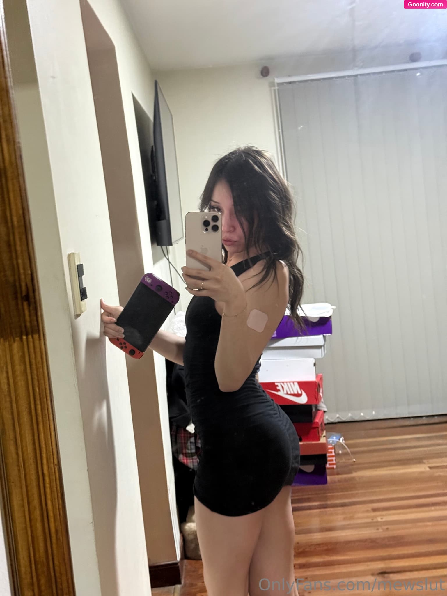 Mewqueen on OnlyFans - Photo 9