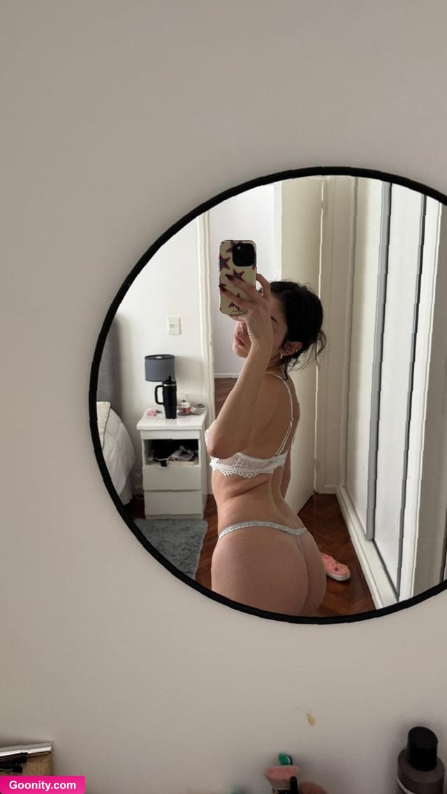alexia caste on OnlyFans - Photo 43