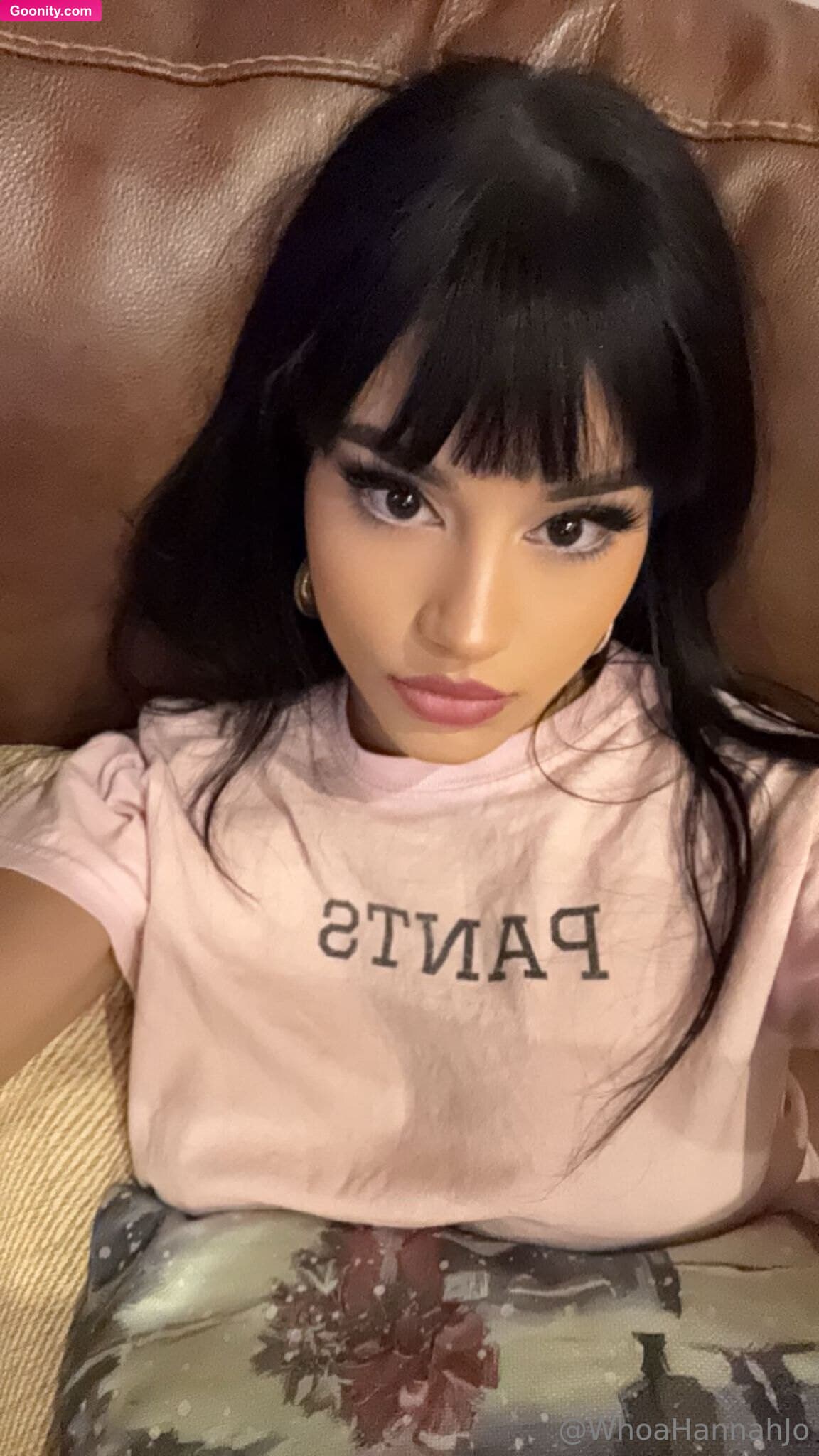 hannah jo! on OnlyFans - NO BRA 😈