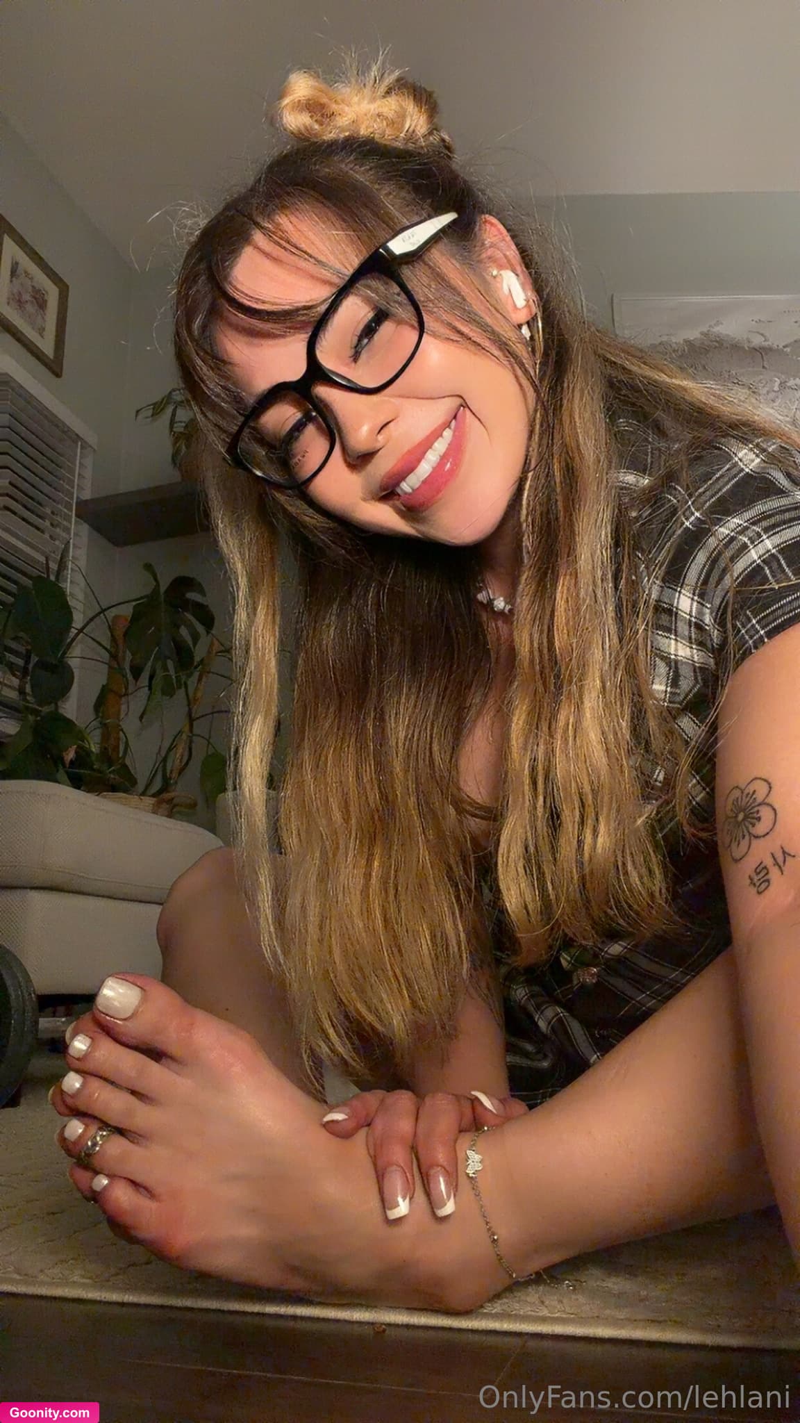 Kala 🍓 on OnlyFans - Lots of pics as usual 😜🩷