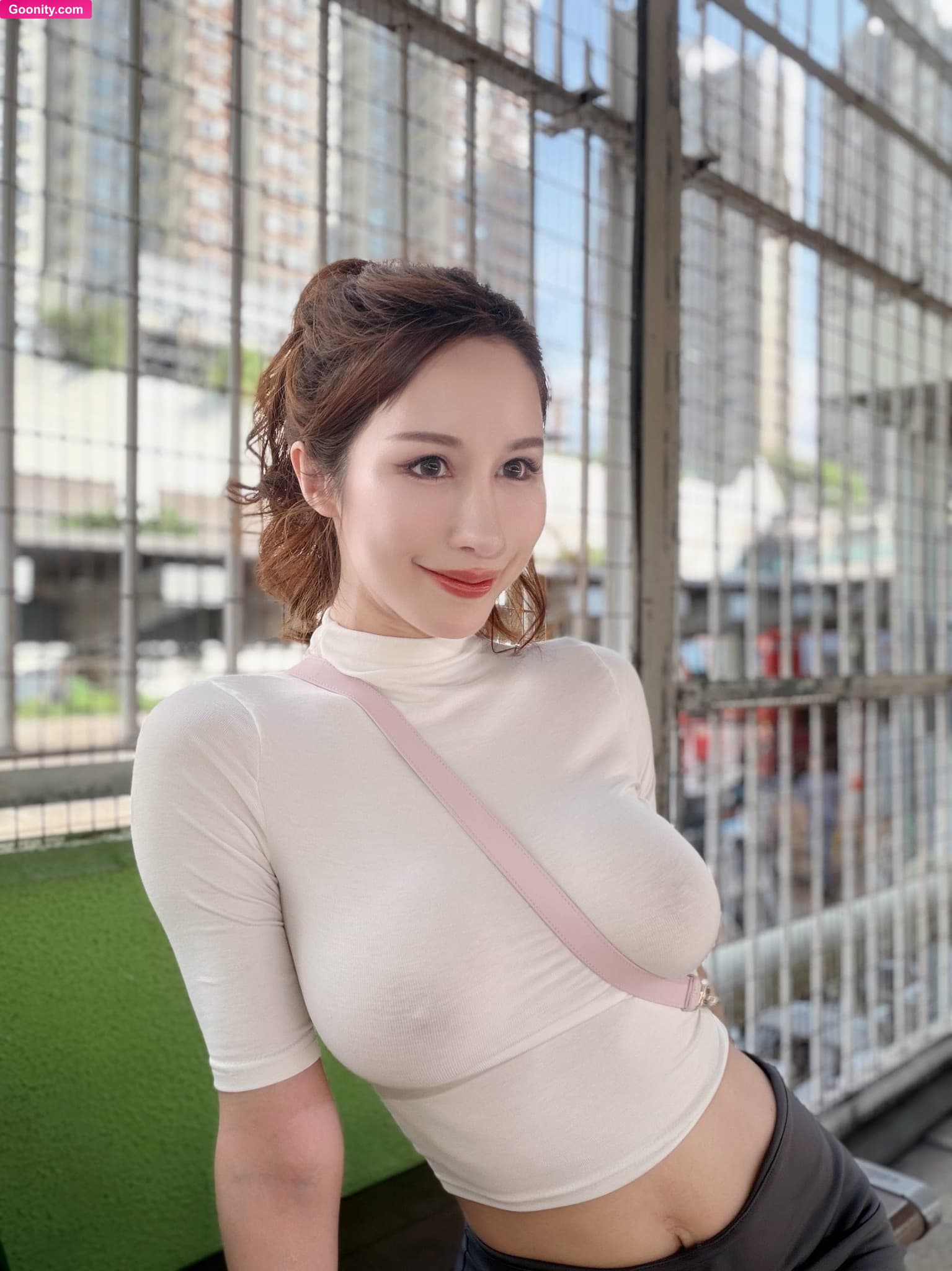 辛尤里 on OnlyFans - Photo 2