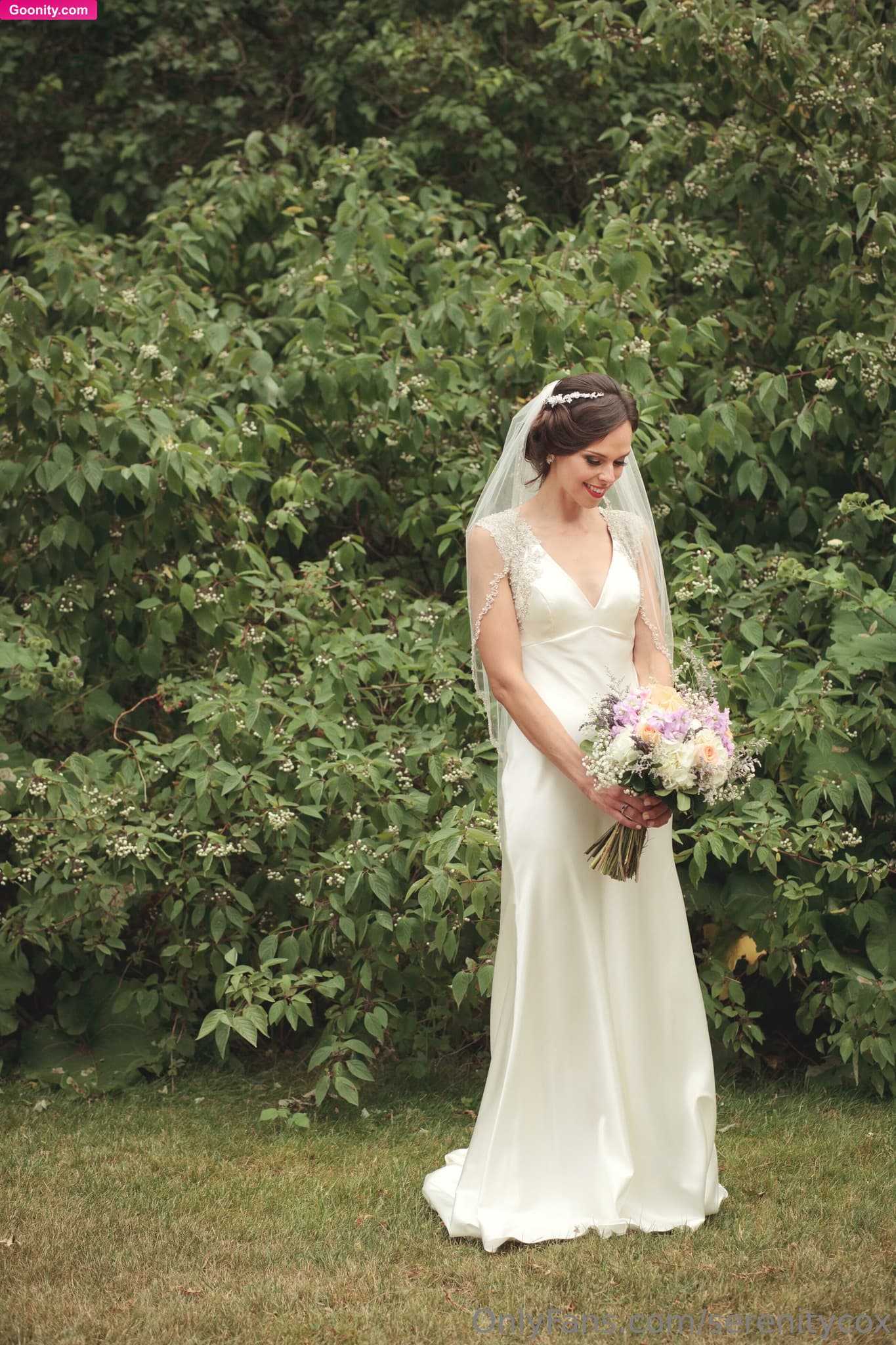 Serenity Cox on OnlyFans - My husband and I are celebrating our 9 year wedding anniversary today. I love looking back at photos from our wedding day and reflecting on how much has changed over these years and how we have grown and evolved together. The woman in this photo had not yet ventured into the exciting world of hotwifing or content creation, but I remember the role playing and wild love making on our wedding night and it was only a matter of time 😈 👰♀️