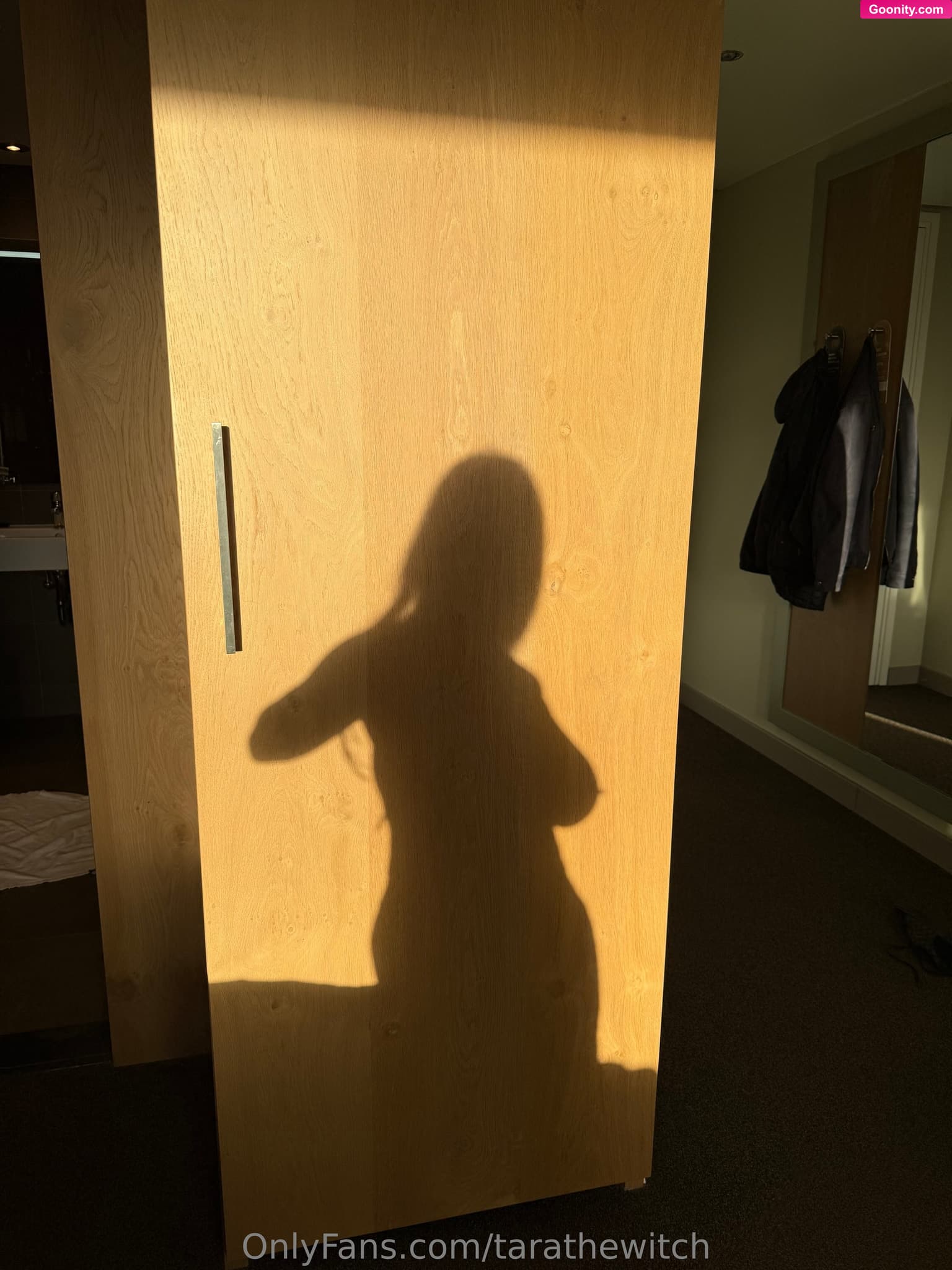 Tarathewitch on OnlyFans - Who would date my shadow? 🤣🦇