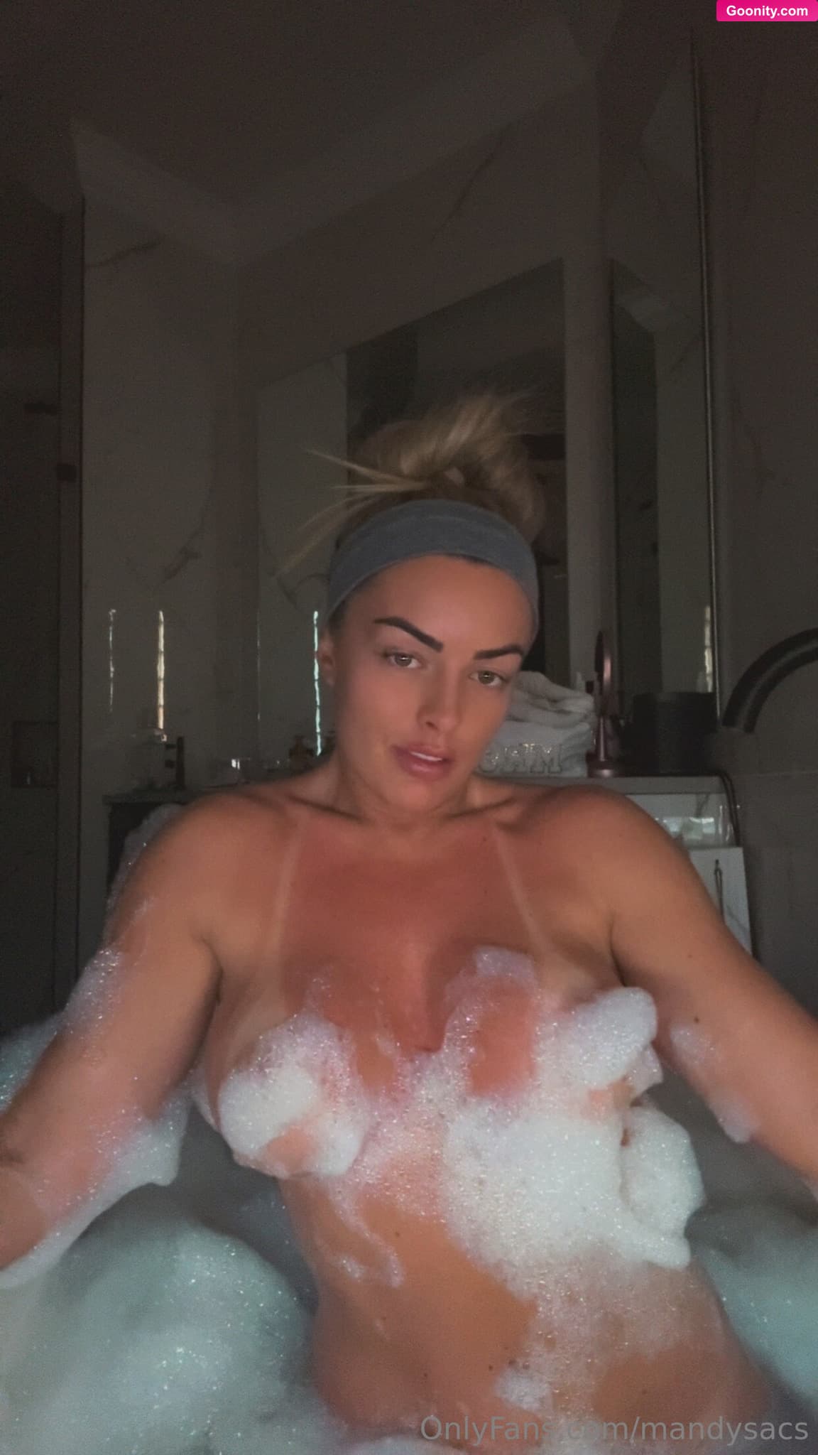 Mandy Sacs on OnlyFans - Photo 40