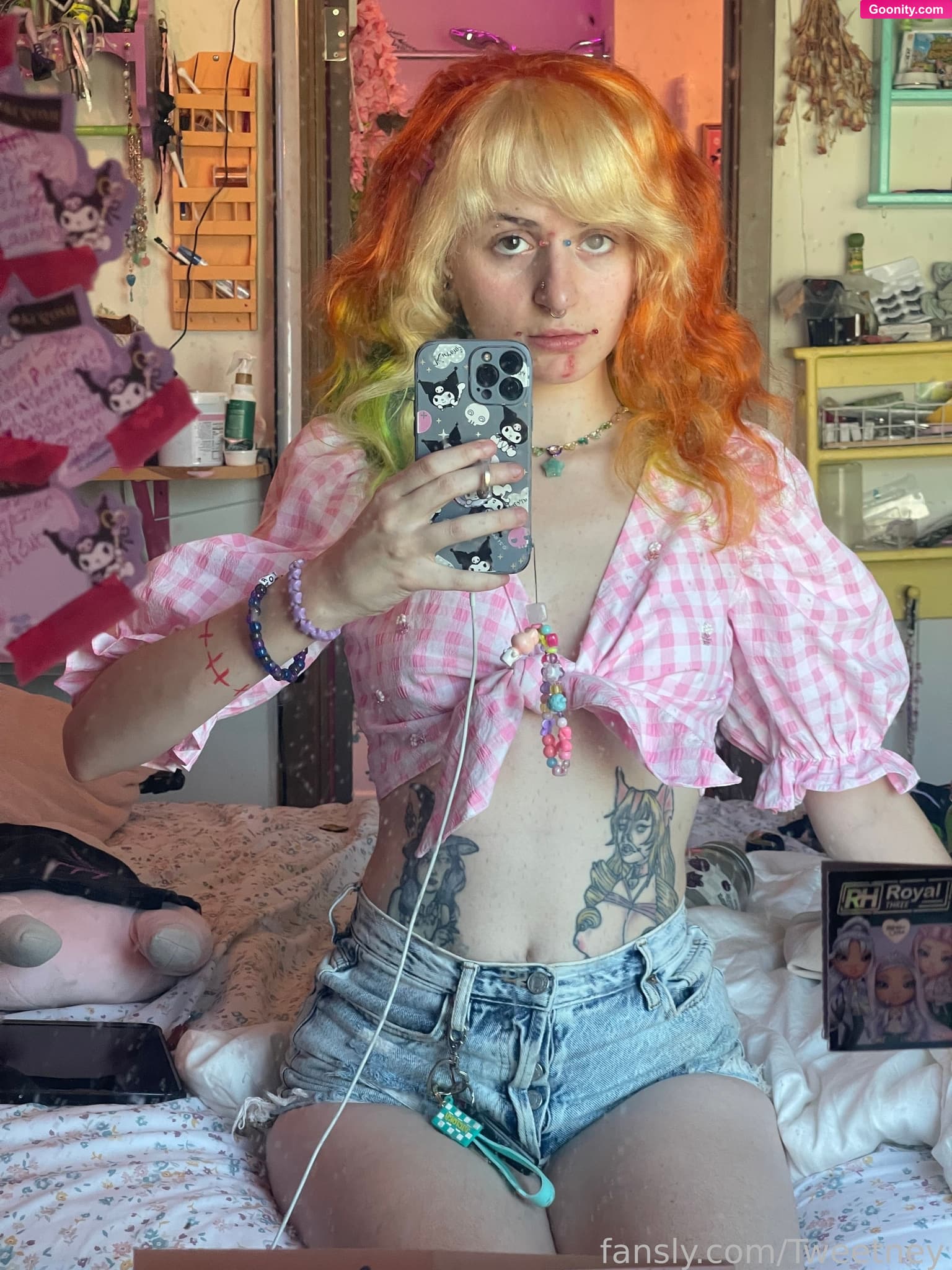 Tweetney on OnlyFans - Photo 6