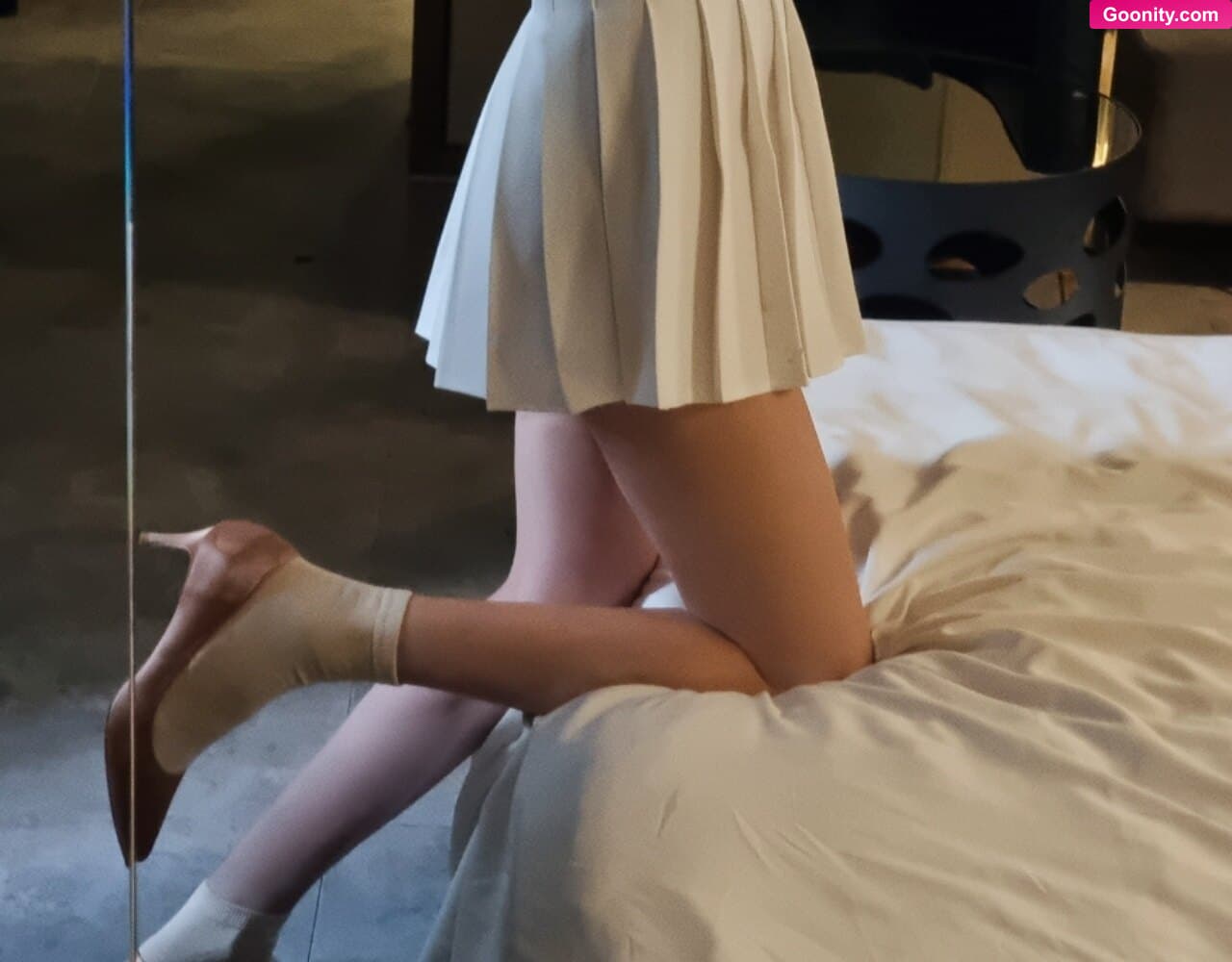 Princess (공쥬님) on OnlyFans - I did a cum shot, but I adjusted the direction I can't see it wrong 😥 사정했는데 방향실패 로 안보여요