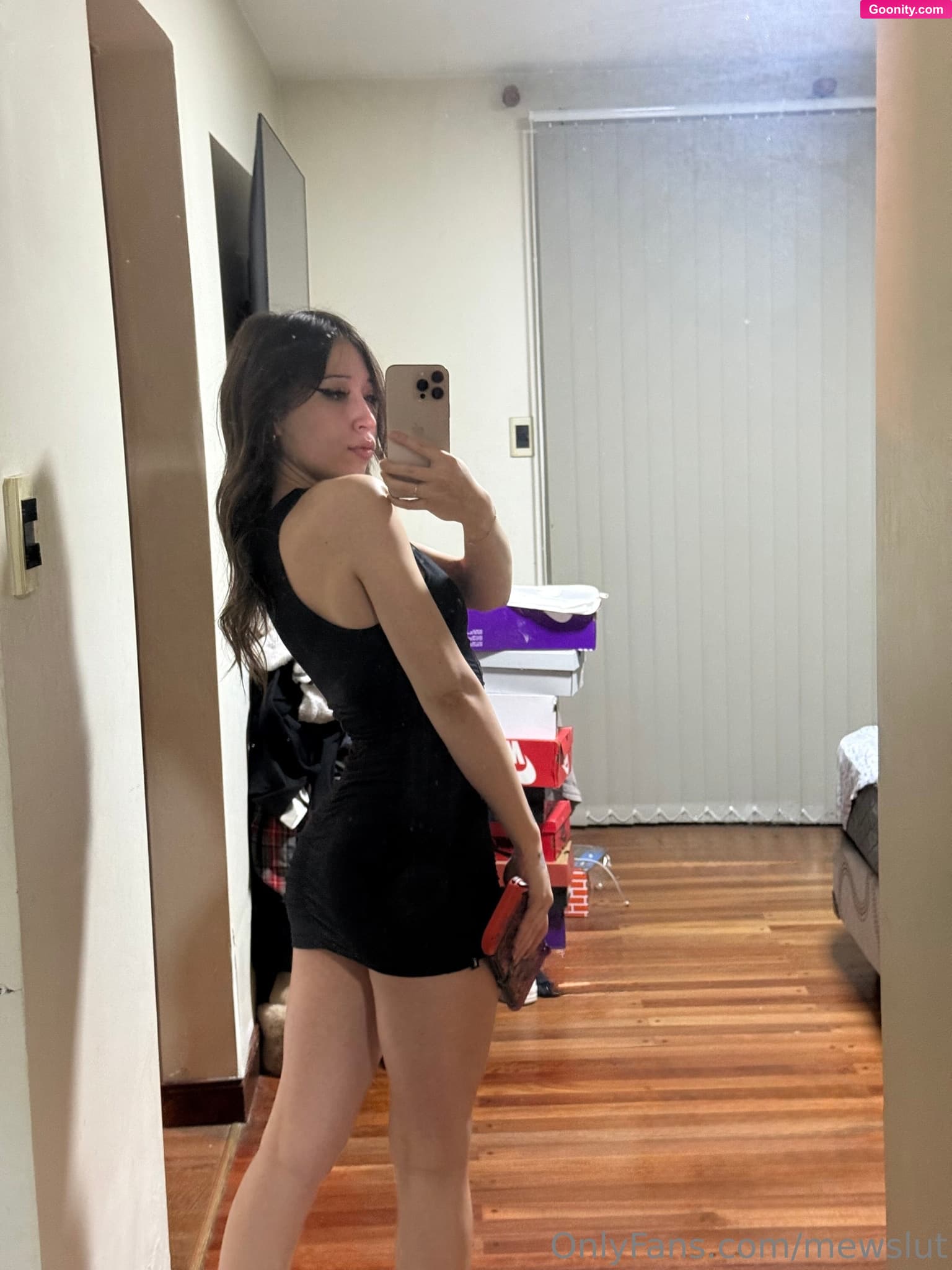 Mewqueen on OnlyFans - Photo 10