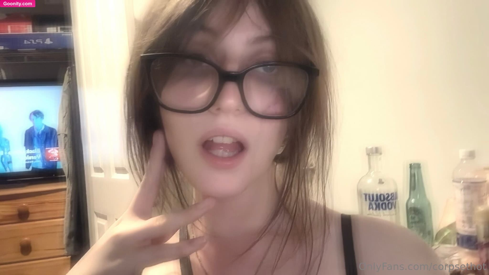 eva⛥ on OnlyFans - posting more content this week sorry for the big break a lots happened 🖤