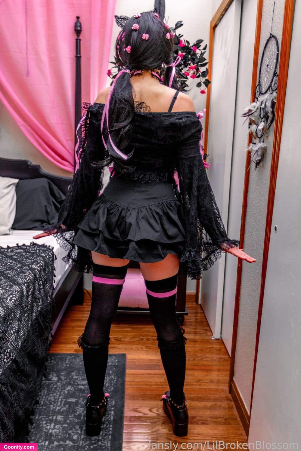 Blossom Bennett on OnlyFans - Photo 6
