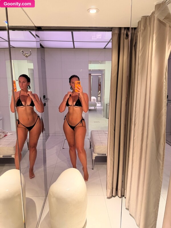 Yesjulz on OnlyFans - Photo 356