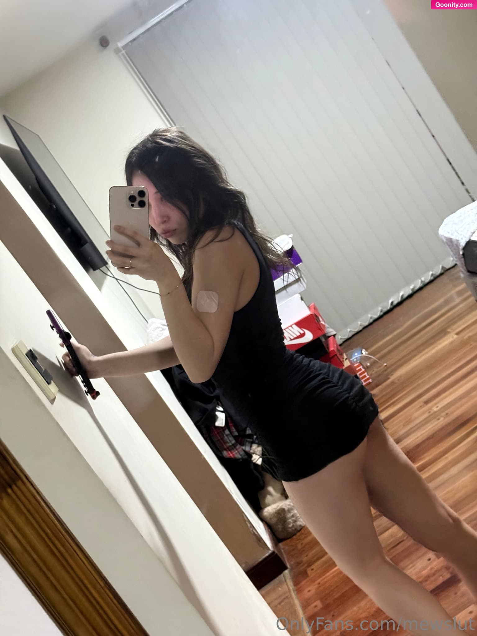 Mewqueen on OnlyFans - Photo 8