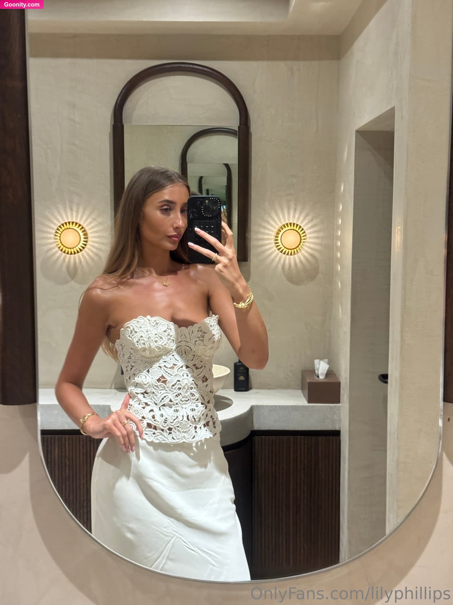 Lily Phillips on OnlyFans - Photo 289