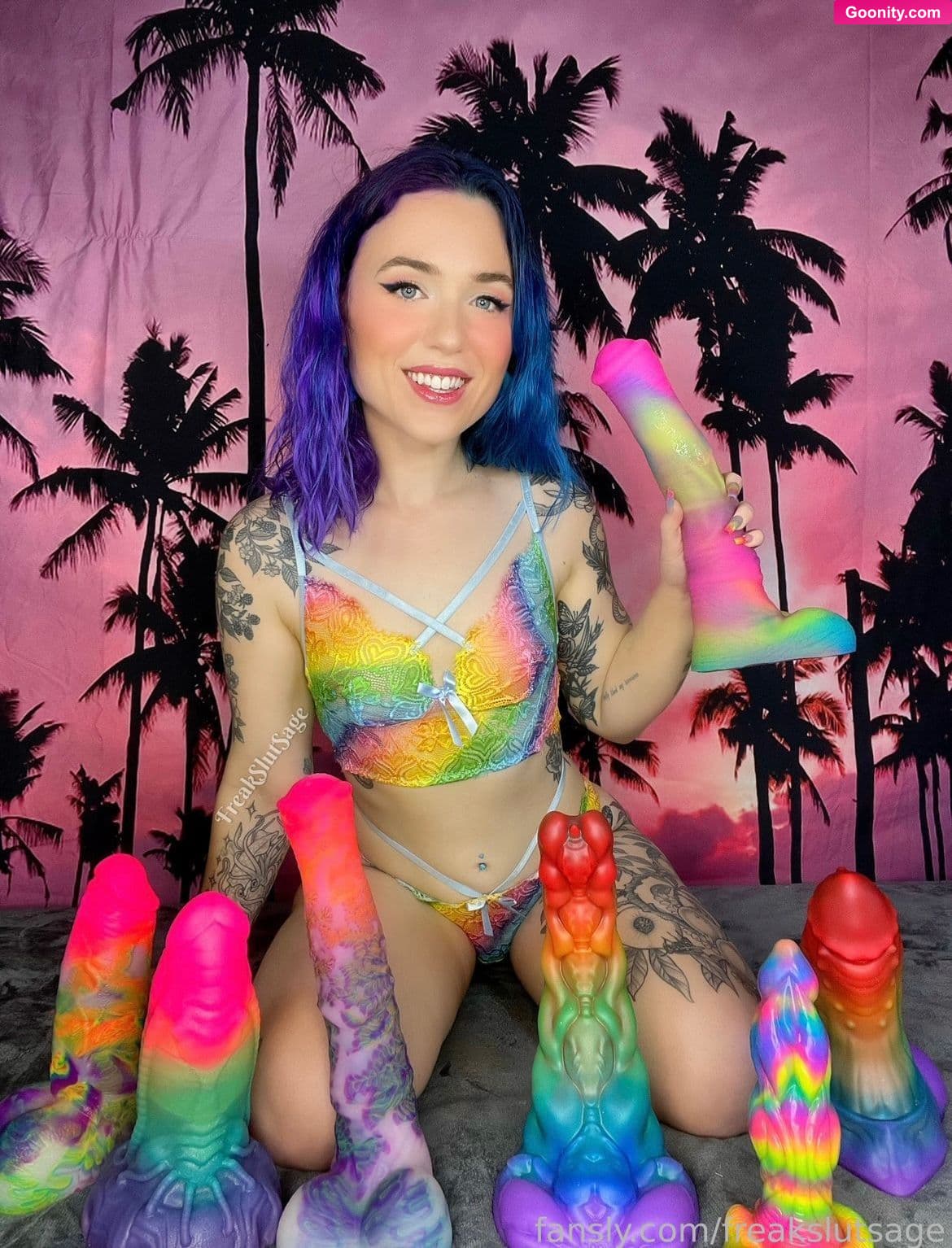 FreakSlutSage 🦄🐲🦑 on OnlyFans - what’s your favorite flavor in the rainbow? 🌈 #fyp #sizequeen #alt #petite #smallboobs #tattoos #egirl #bigtoys #baddragon #hardcore #anal #fetish #kink