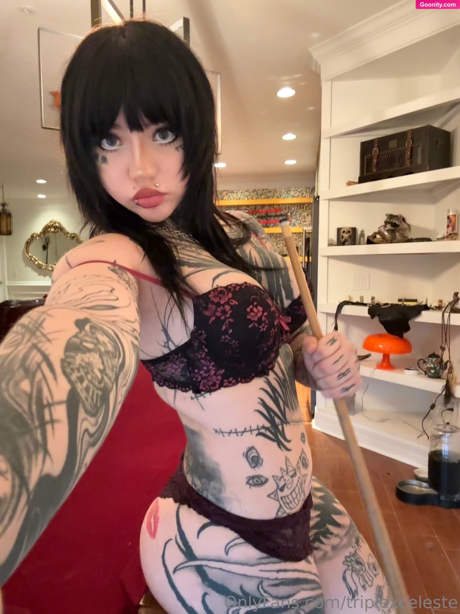 Celeste 🖤 on OnlyFans - Comment what you’d like to see when I go live 💕