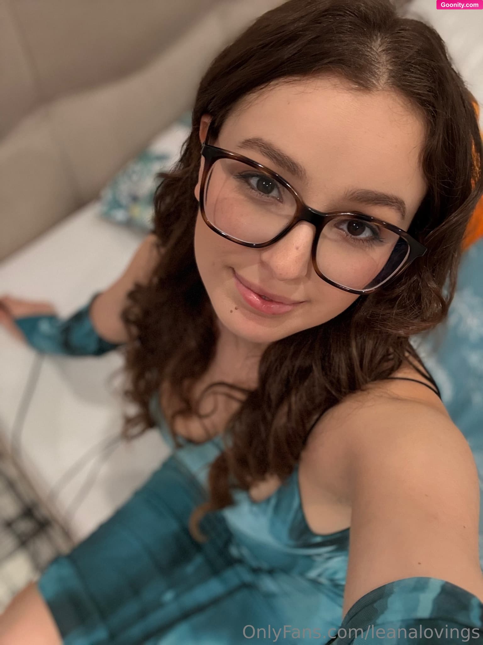 Leana Lovings ♡ on OnlyFans - Showing you two sides of me <3