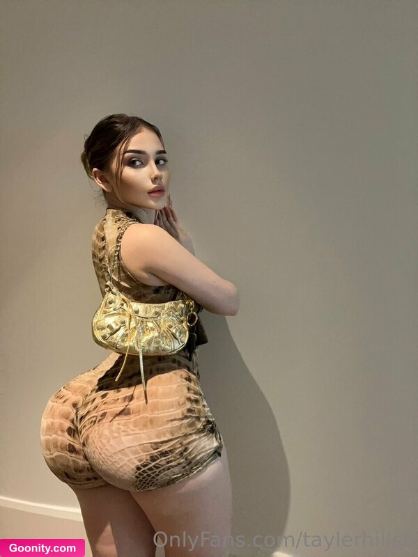 Tayler Hills on OnlyFans - Photo 54