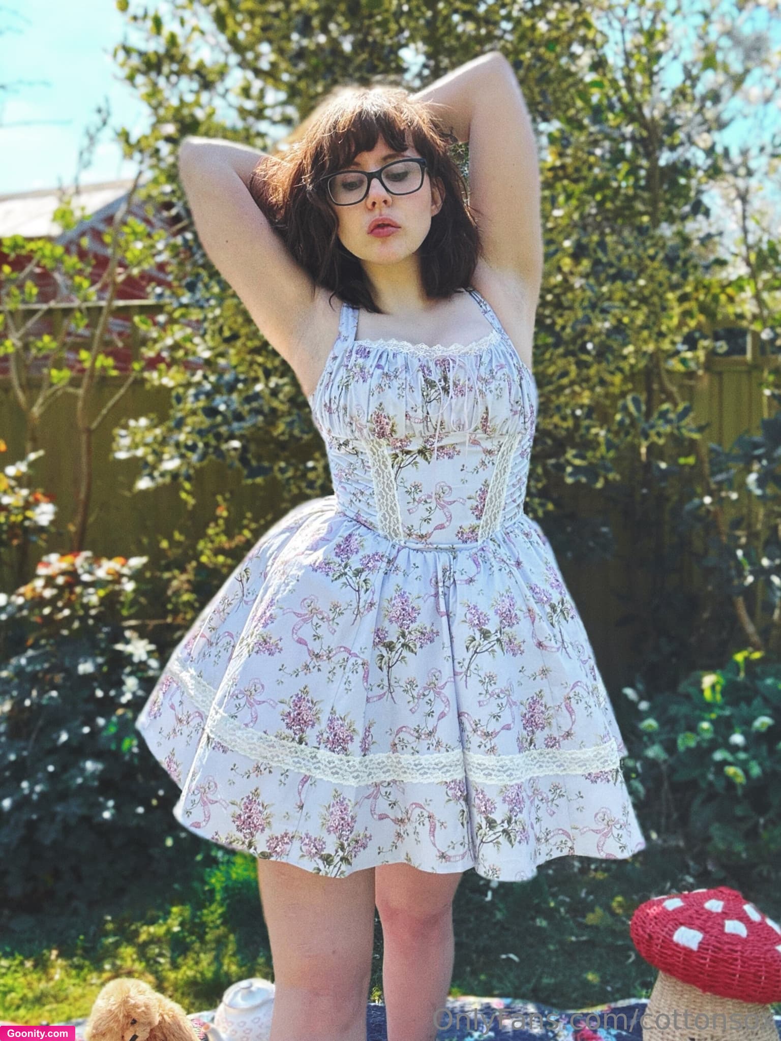 Alice CottonSox on OnlyFans - I got a fancy dress and did a fancy photoshoot. Well, it’s not really a fancy photo shoot, I just had a picnic in my back garden and took photos of myself but it’s fancier than my usual photoshoots because I was wearing a fancy dress. It makes me feel like a book character, or a dolly or something such. Sometimes I wish I were a dolly for real; a lot of the time I feel like a dolly, helplessly at the whims of other people, something to play with and break and fix and dress up. Perhaps if I were