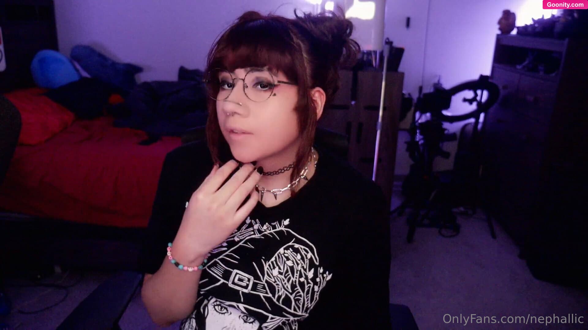 Nephallic ⚧ on OnlyFans - Yoo, sorry I haven't been posting. I took sort of an impromptu vacation! I'm hoping to be coming back VERY soon. Thank you that have stayed subbed, I truly appreciate it <3