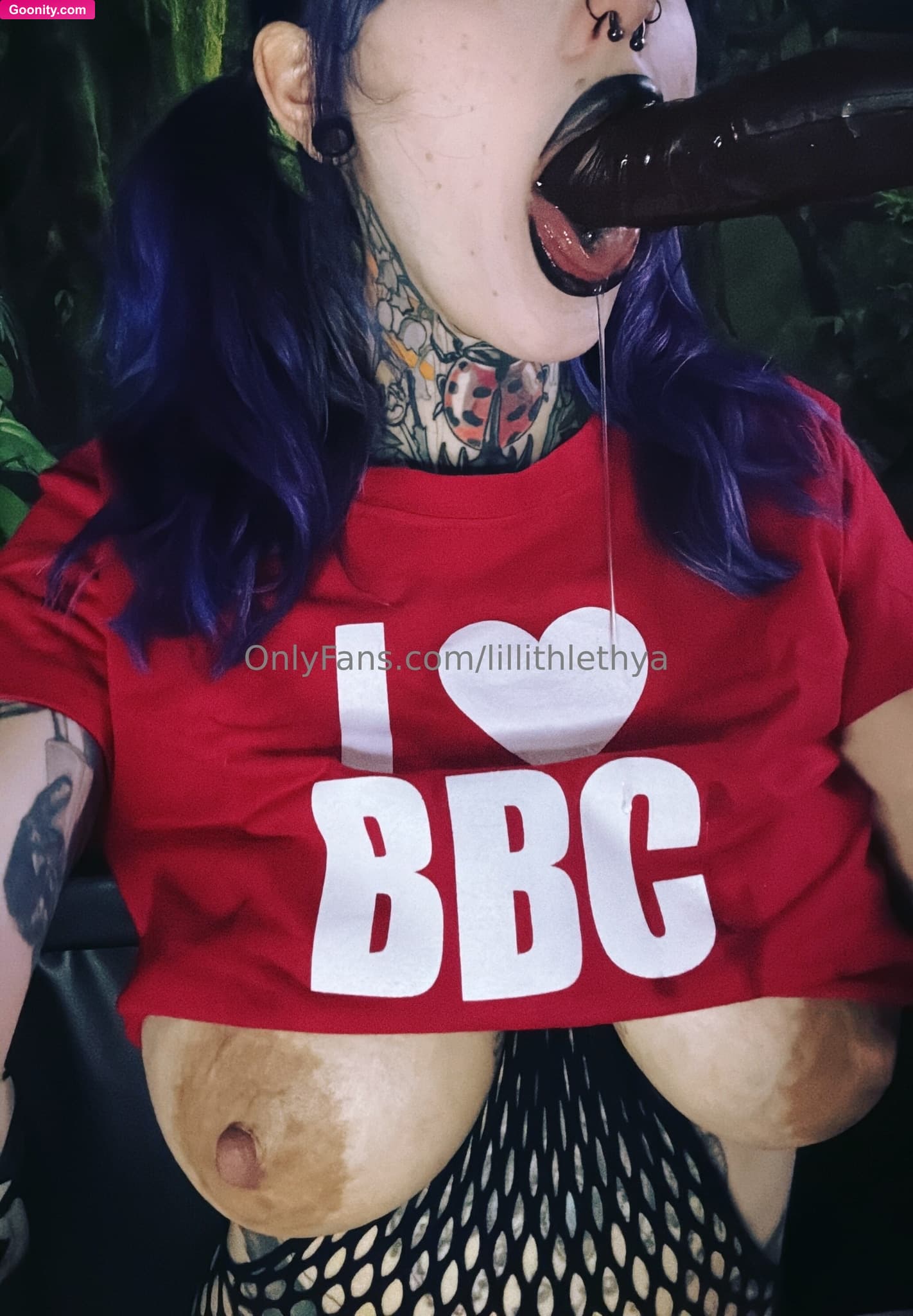 Goth M0mmy Lilli on OnlyFans - Photo 139