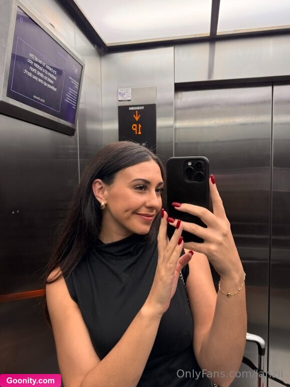 Lanzi on OnlyFans - A naughty wife is a happy life😋🥰