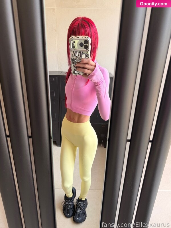 Ellexxaurus on OnlyFans - Photo 130