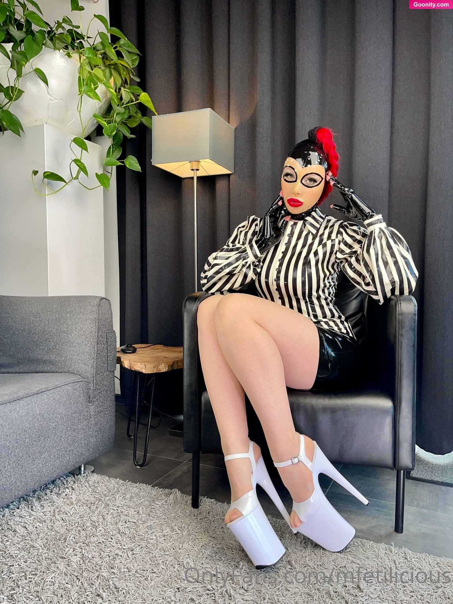 Miss Fetilicious on OnlyFans - Lounging around…