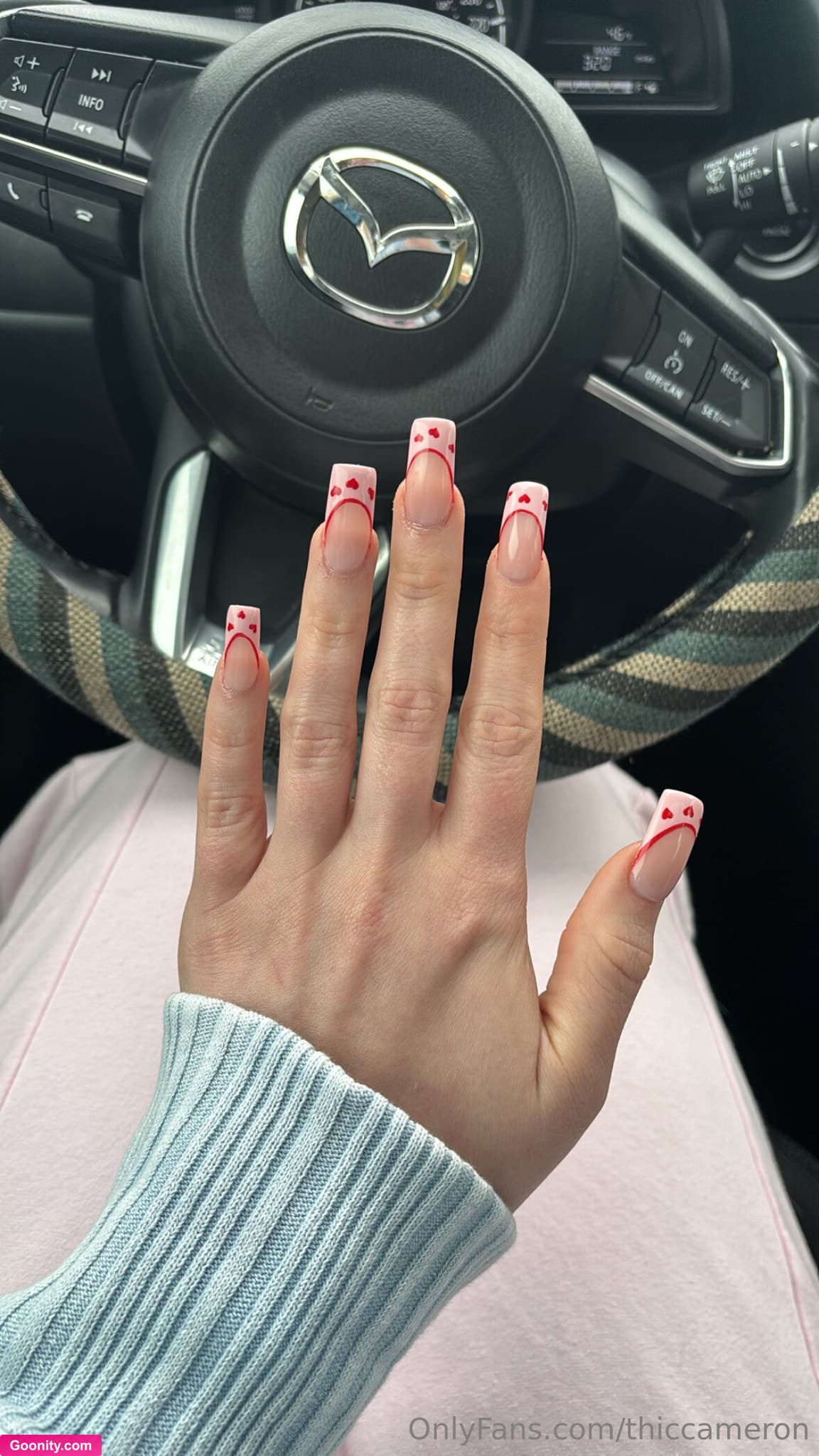 cam on OnlyFans - valentines nails i hope u like them 🥰