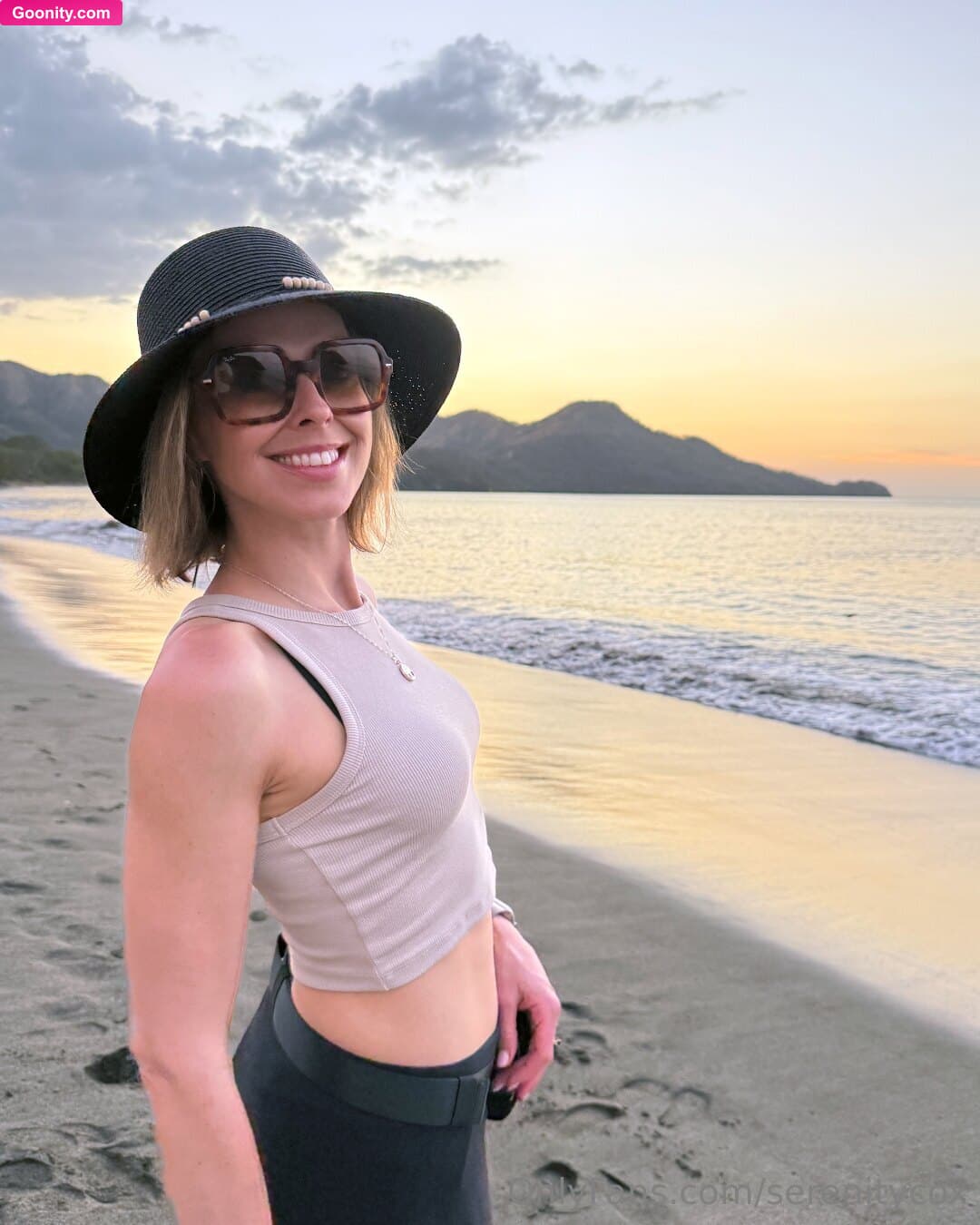 Serenity Cox on OnlyFans - Greetings from Costa Rica, I was traveling all of yesterday so if I've taken longer than normal to reply your messages, that's why ❤️ But don't worry, I have a very 🥵 scene lined up for Sunday that I don't think is going to disappoint... I'll share a teaser soon!
