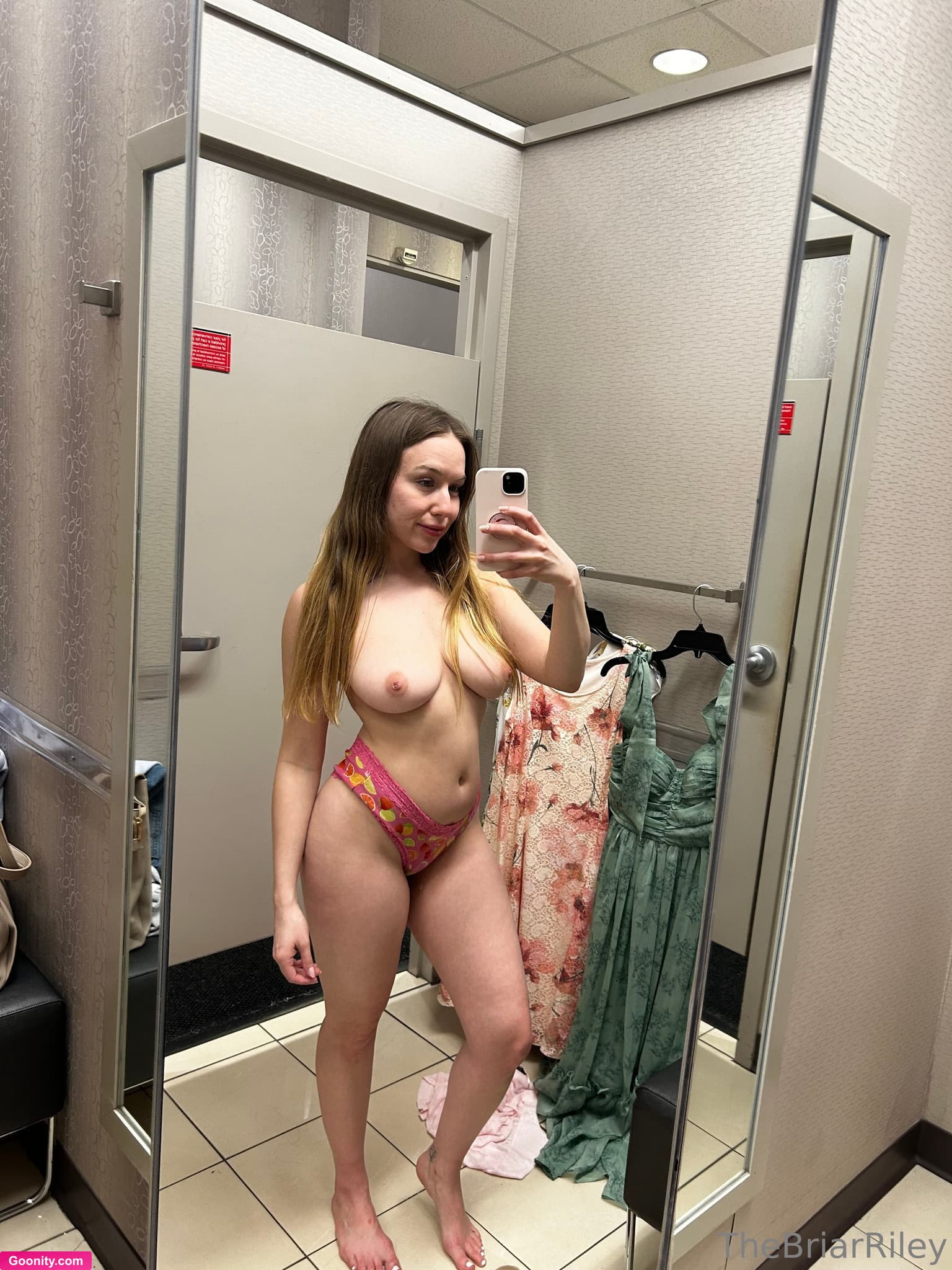 briar riley on OnlyFans - Photo 104