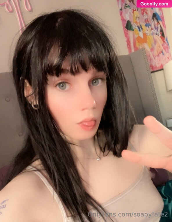 Soapyfate on OnlyFans - Yall like my new hair? Also video tonight :3 ❤️Also sowwy for not having makeup on this pic >.<