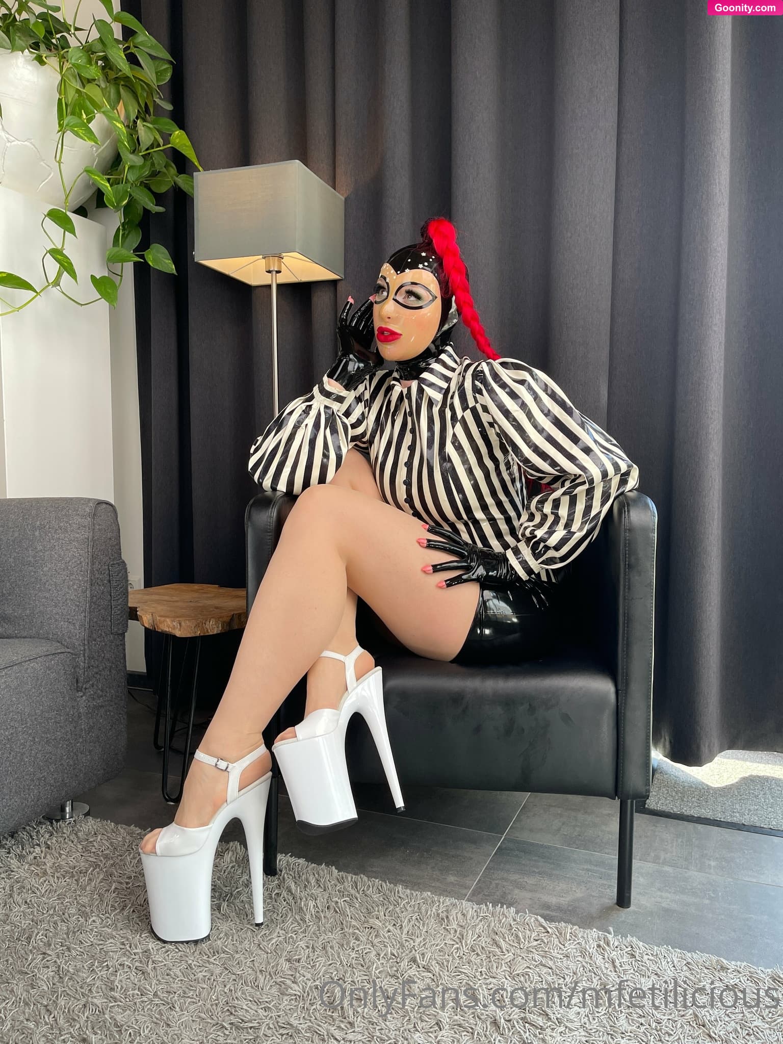 Miss Fetilicious on OnlyFans - Lounging around at Sauerland weekend in my stylish black and white latex.