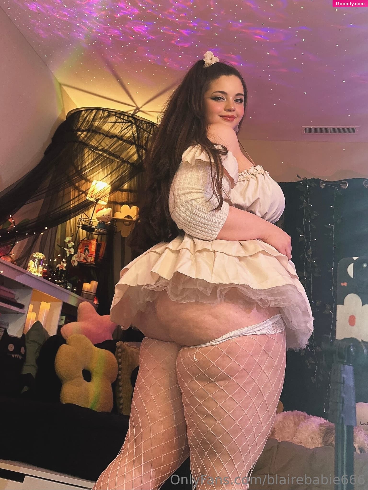 Blaire Babie on OnlyFans - whoops 😳