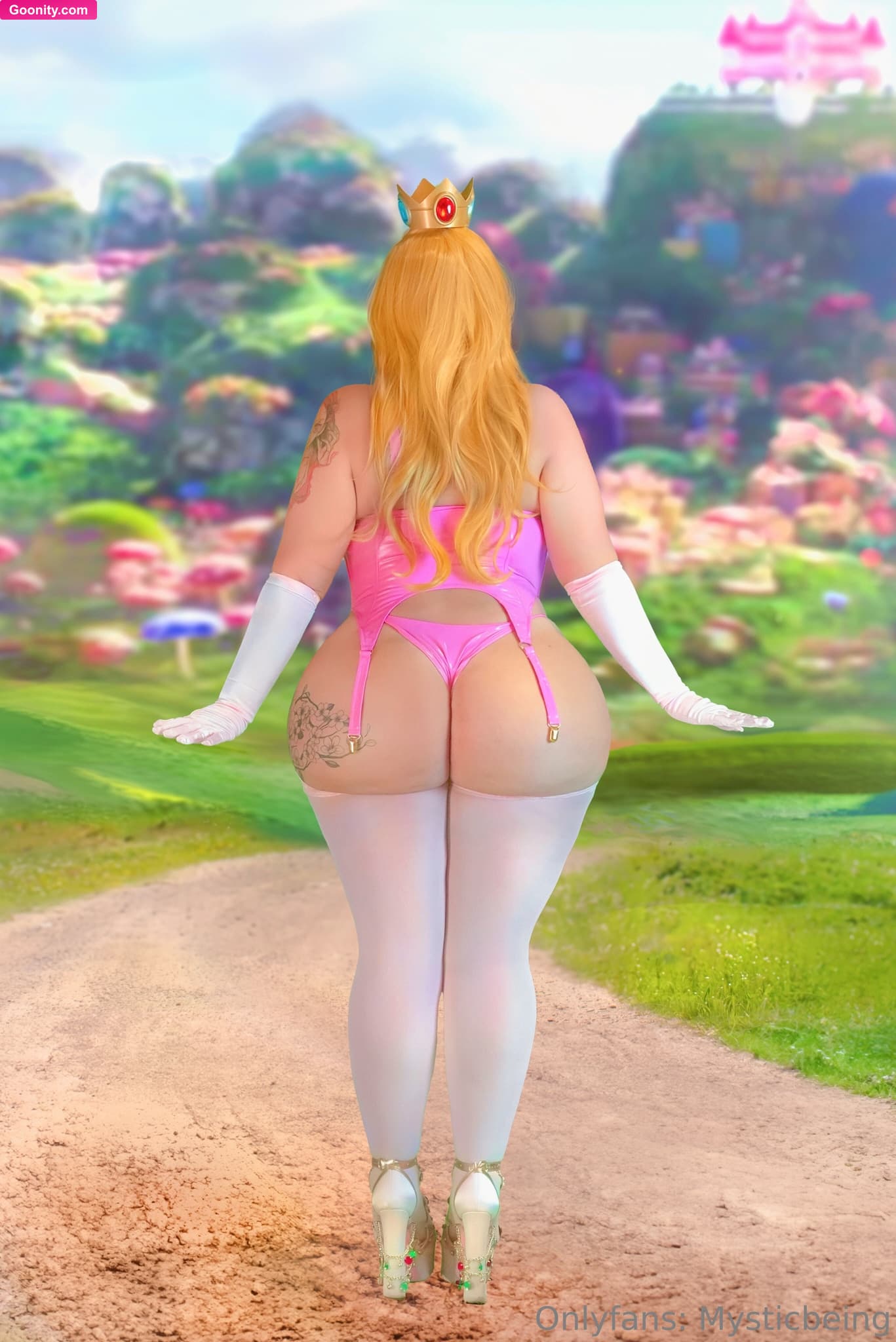 M Y S T I C 👽 on OnlyFans - She's not called Princess Peach for nothin' 🥰🍑