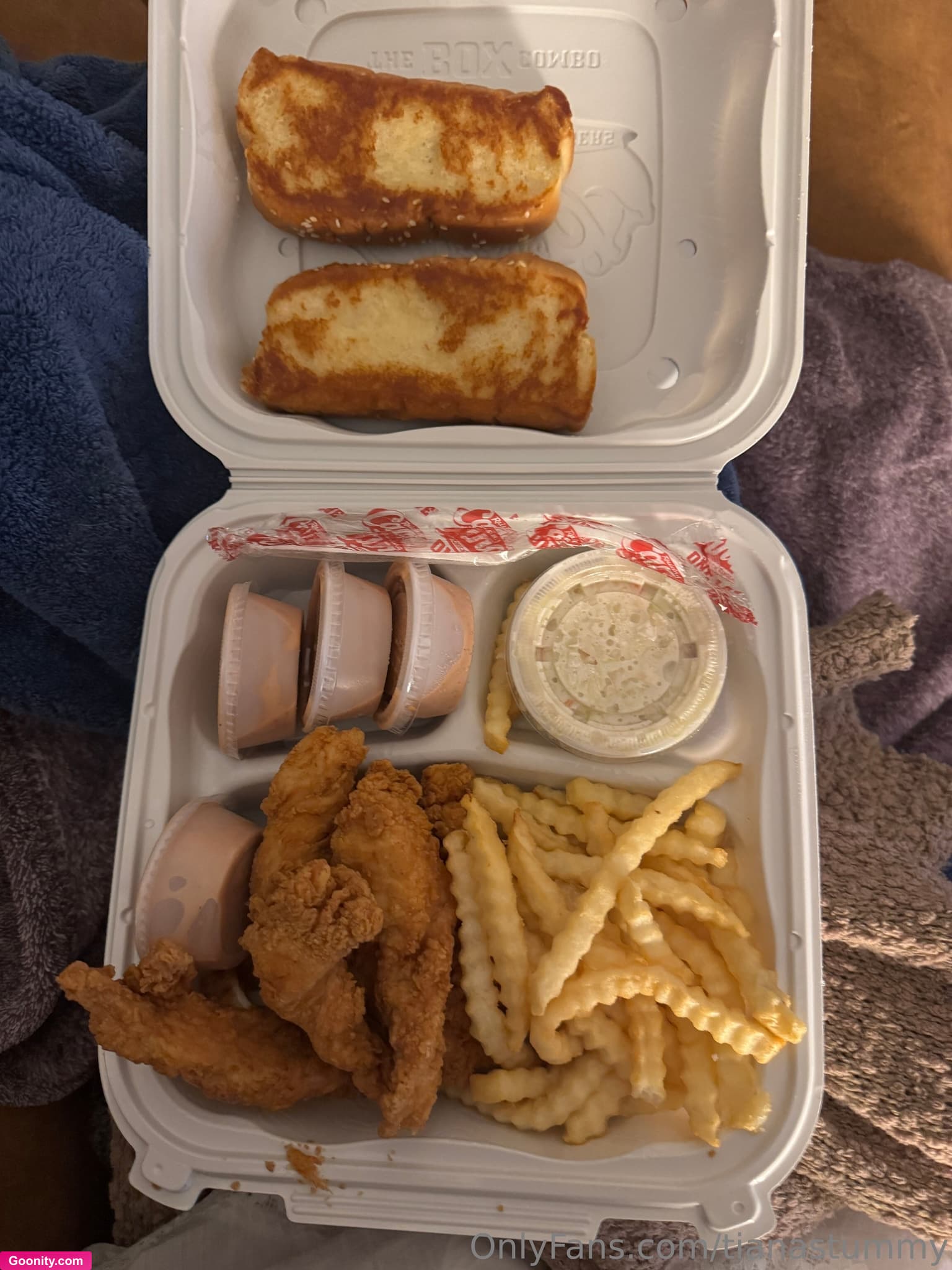 Tiana on OnlyFans - omfg longo bongo stuffing for yall!! 3 chicken sammys....im getting back to my former glory ALSO i just wanted to say that i finished an entire caniac combo at ONCE the other night....in 45 minutes....