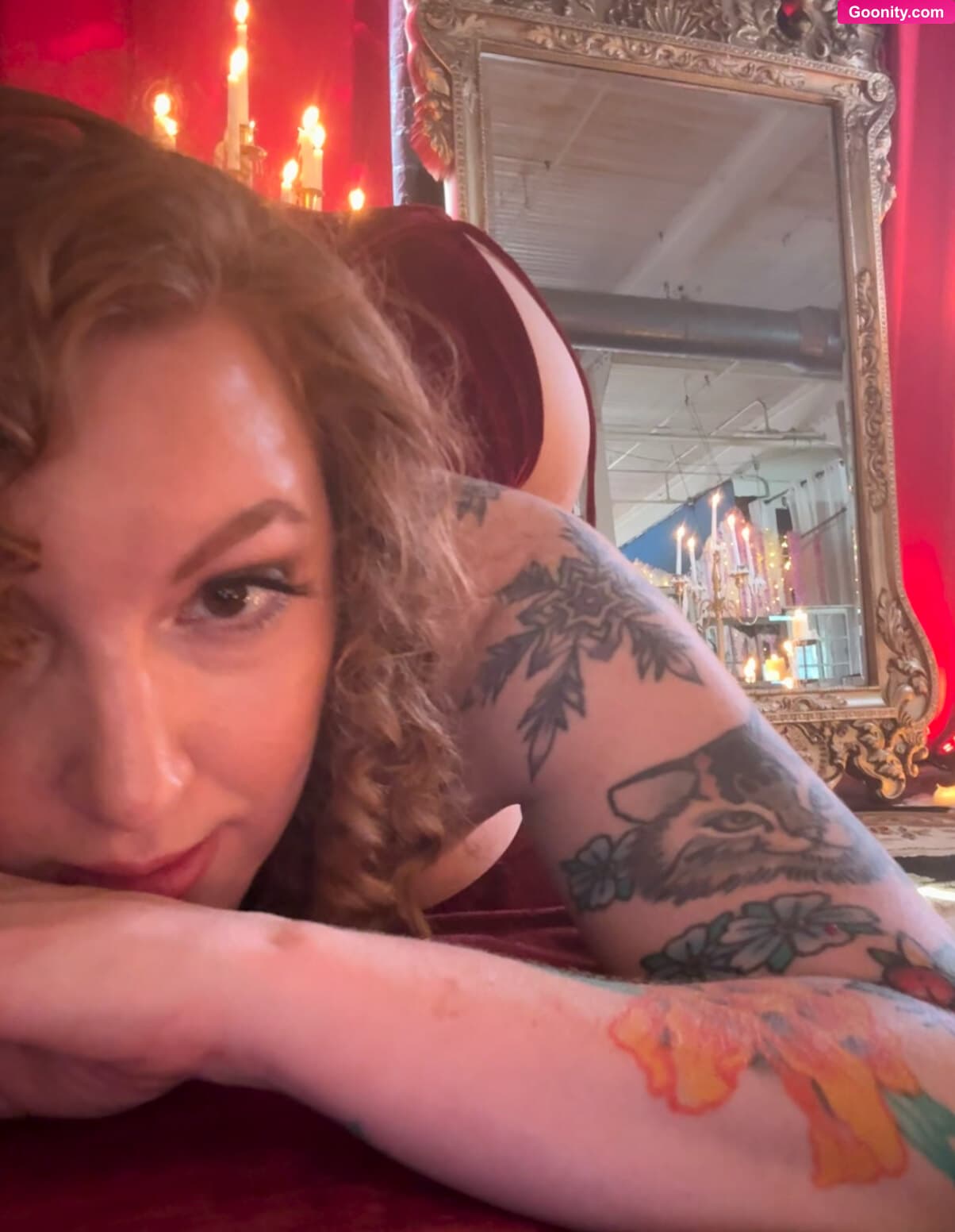 Melody August on OnlyFans - Photo 2