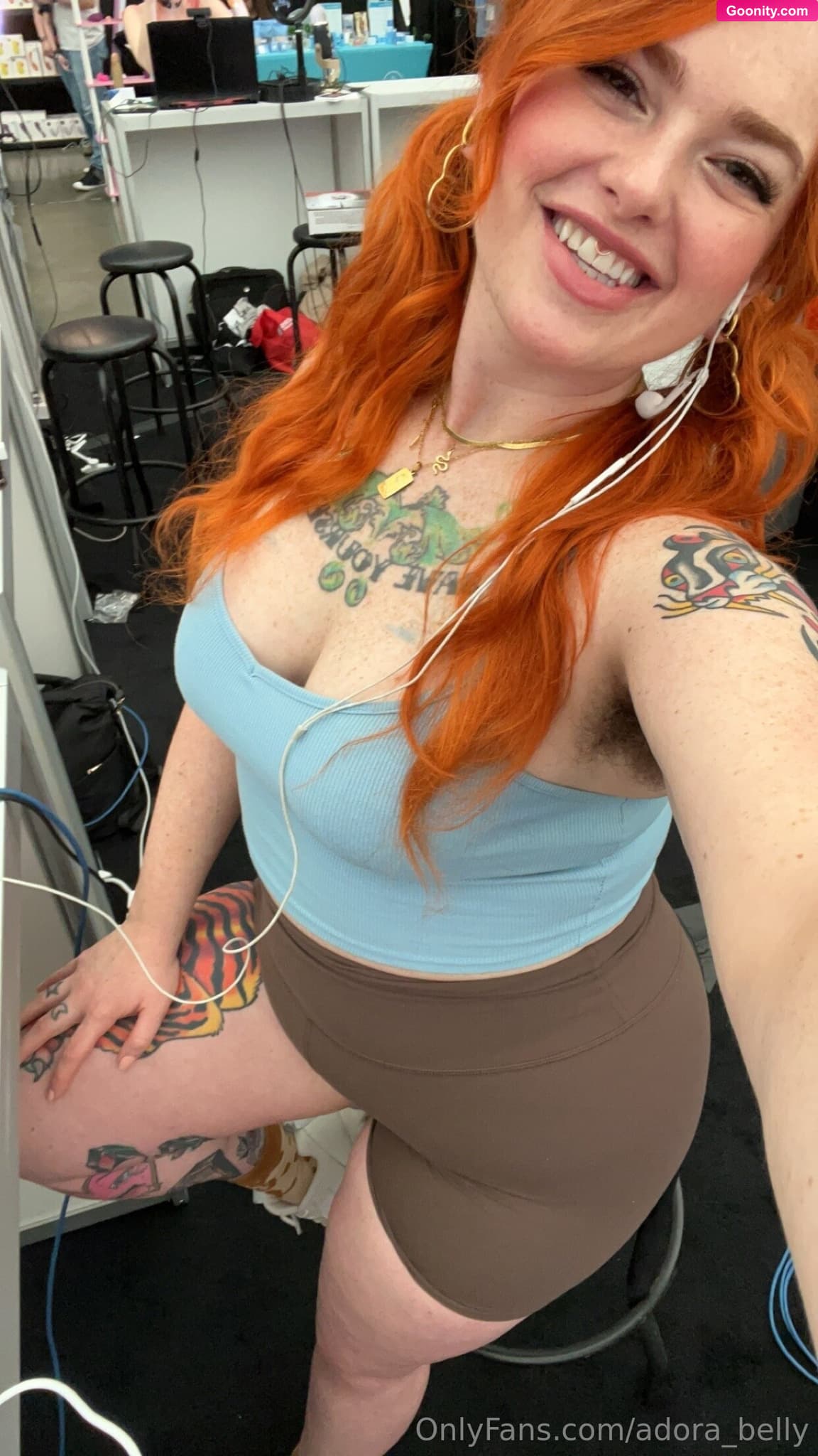 Adora ‘horny’ Bell on OnlyFans - Let’s work up a sweat 💦💦💦