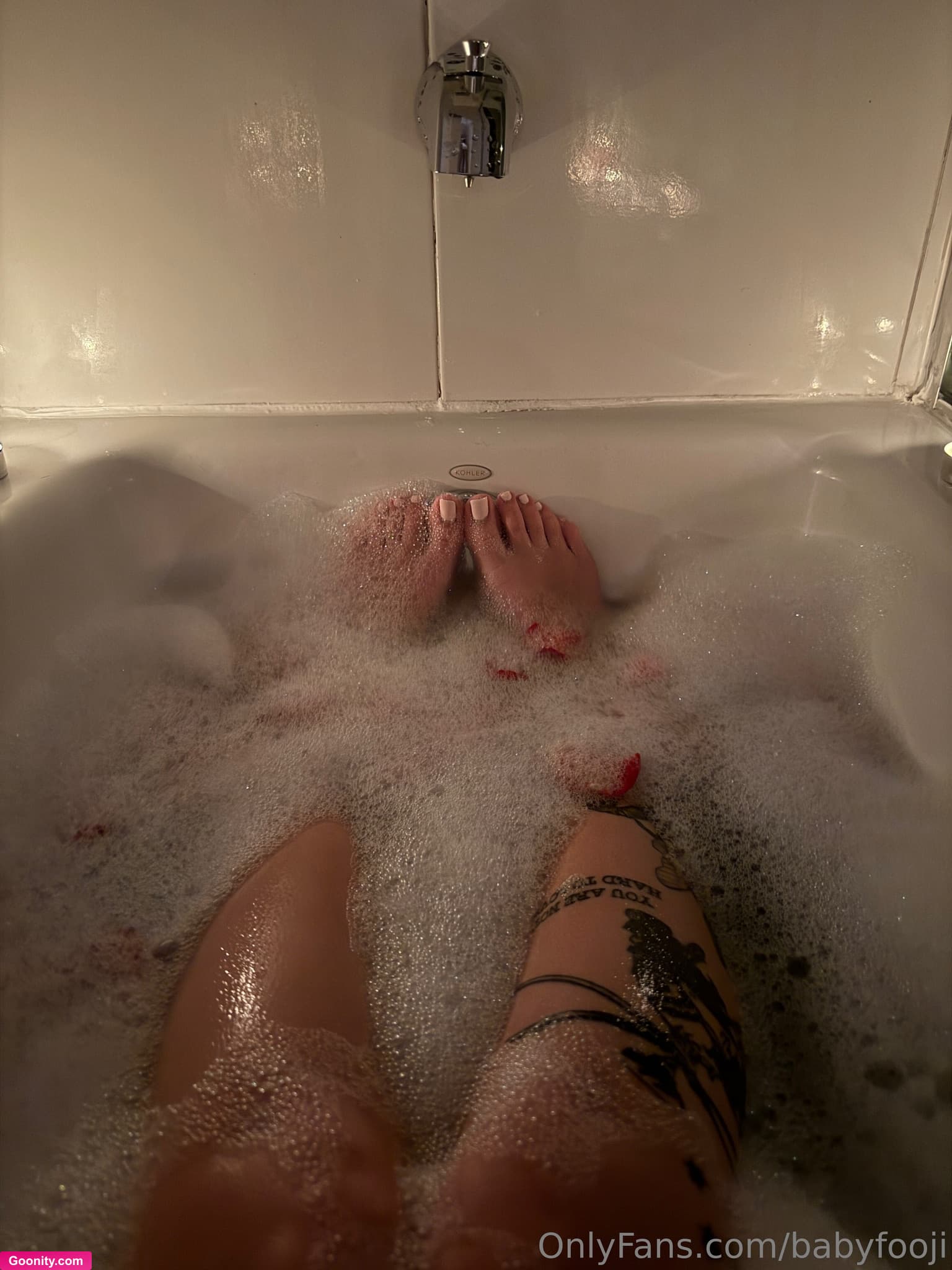 babyfooji aka peachtoot πΏππ on OnlyFans - Take a valentines bath with me? π₯Ίπ«Άπ»π· I've got wine and bubbl..