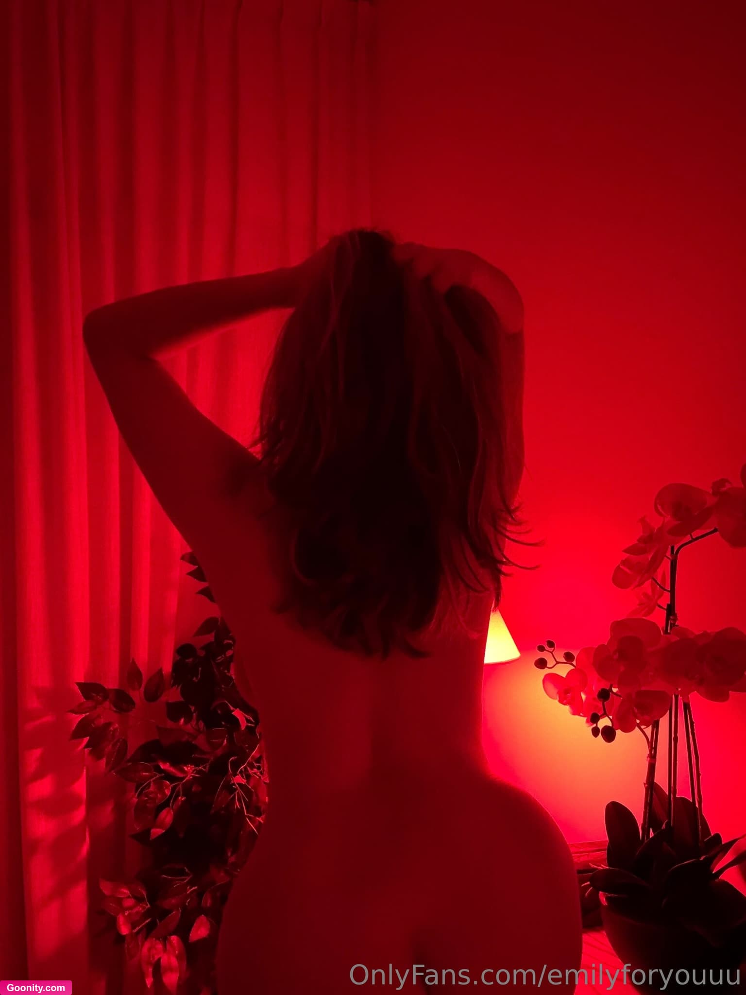 Emily 😇 on OnlyFans - got a little bored tonight… do u like the setting in my room..