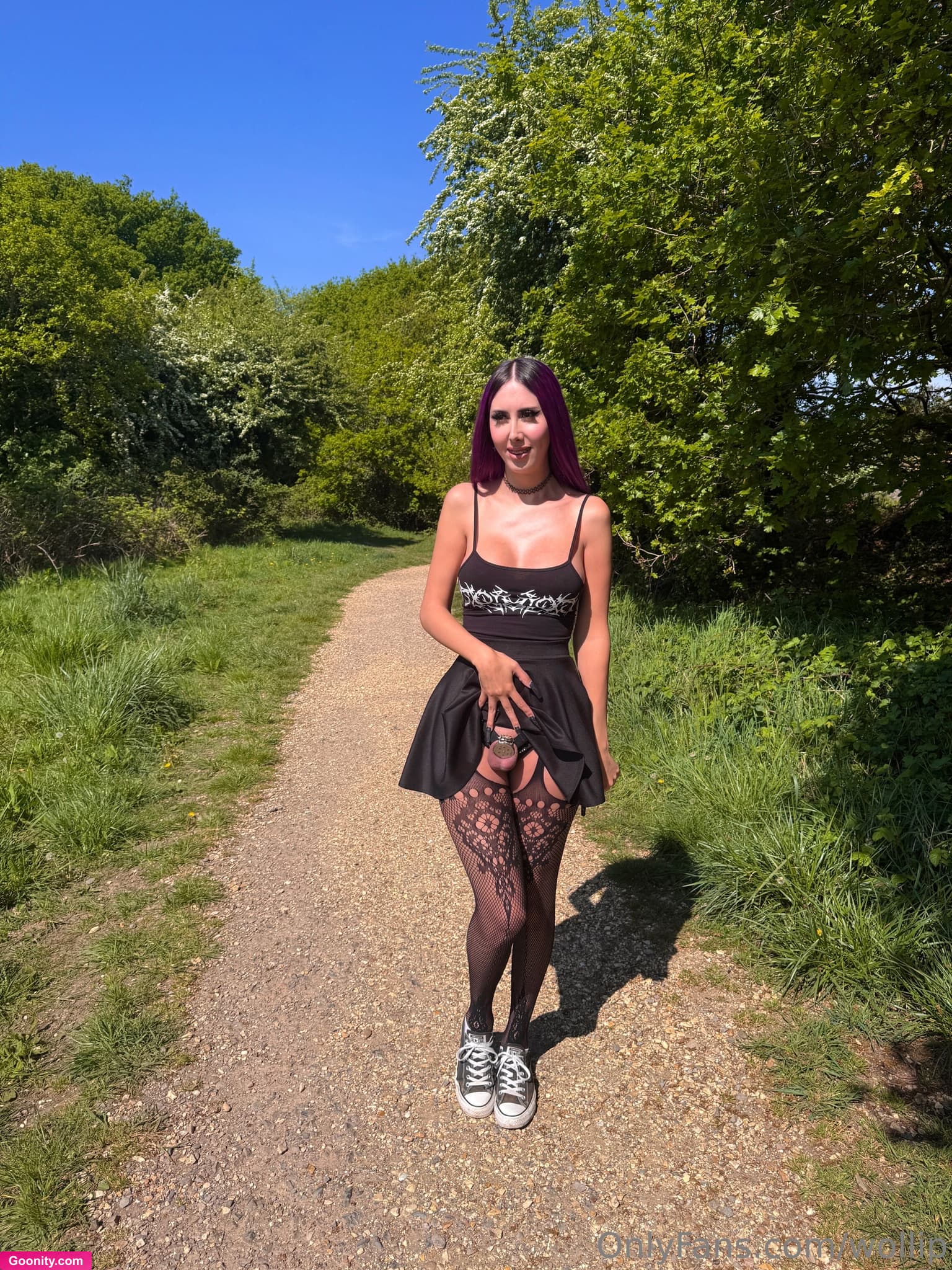 pillow on OnlyFans - alright fellas, who's excited for daily outdoor posts for an..