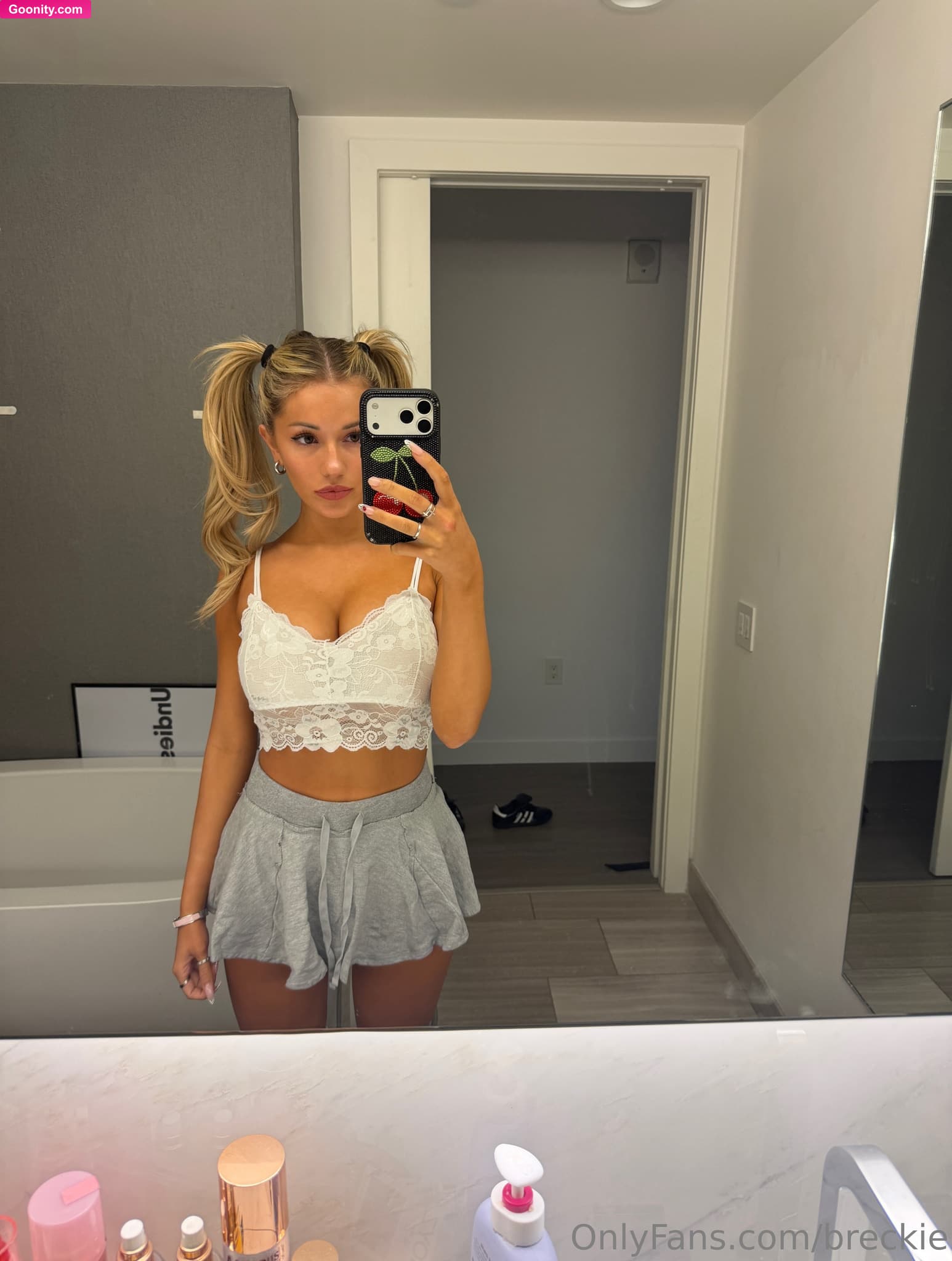 Breckie Hill on OnlyFans - Photo 194