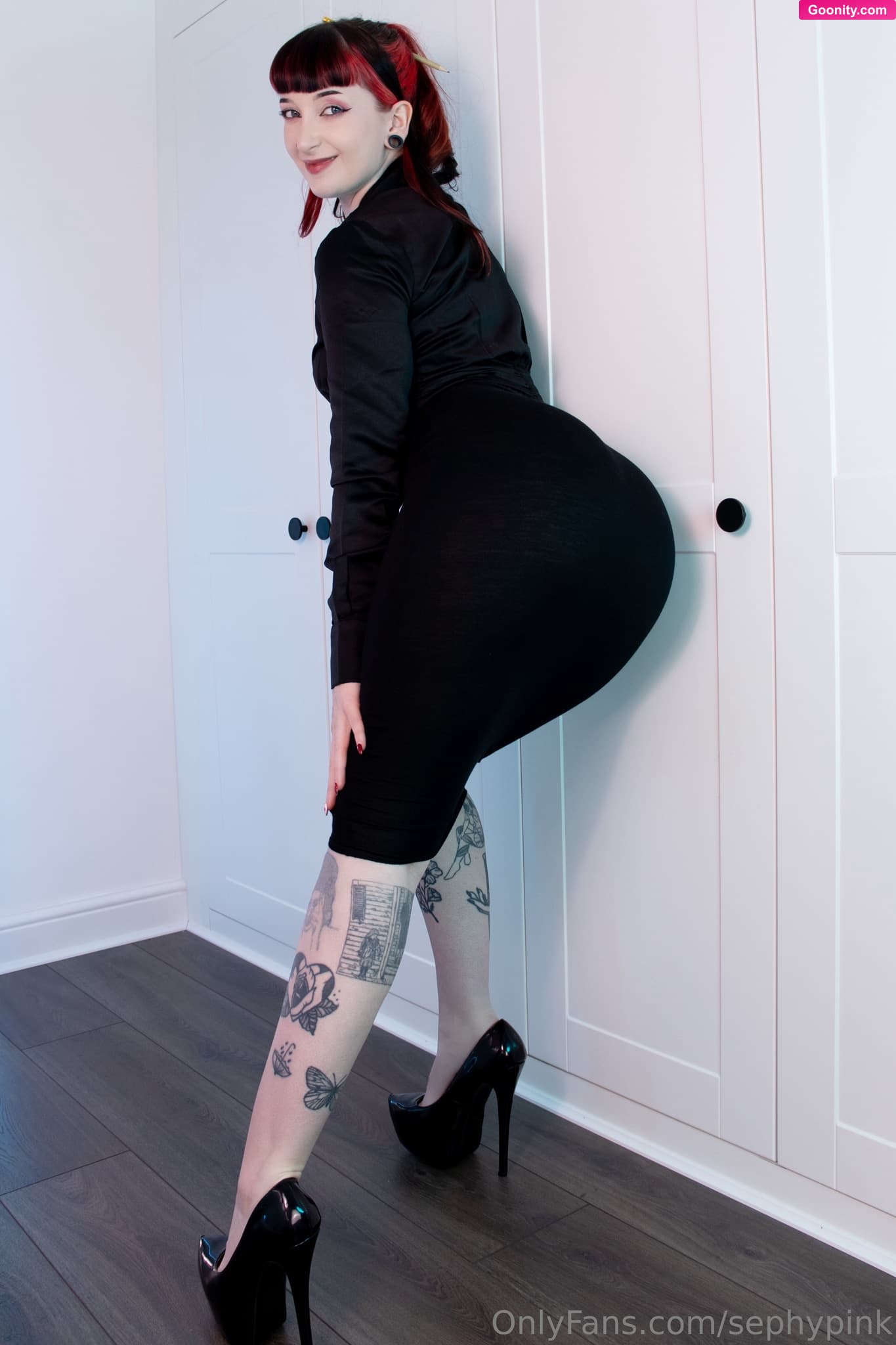 Persephone Pink ♥ on OnlyFans - Promo set for my upcoming Sex Education series 🥰 First video dropping Thursday Sorry to disappoint but the heels won't be making an appearance in the videos, they are impossible to walk in haha