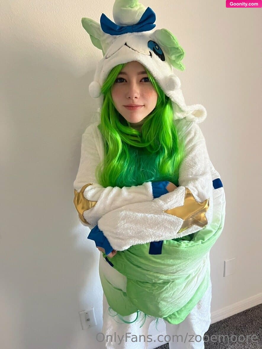 Zoe on OnlyFans - swipe right as my enthusiasm slowly drops 😭 but isnt this the cutest??? im da about to just wear this around the house its sooooo comfy!!!! maybe not the hair.. but still 🥰