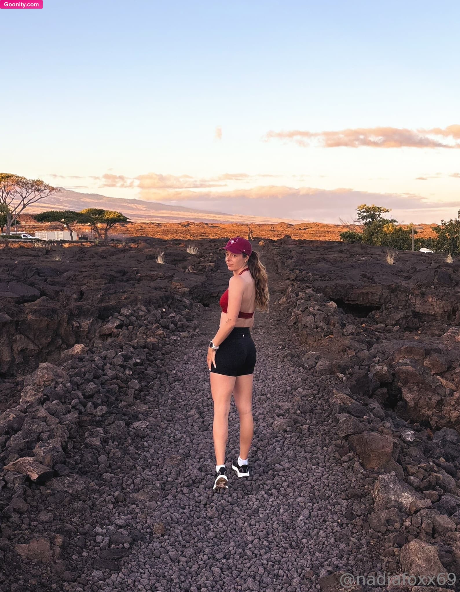 Nadia Foxx 🦊 on OnlyFans - Went on a little adventure trip to Hawaii recently so you might see a few of these pics popping up!! 🌺 Such a cool place ❤️