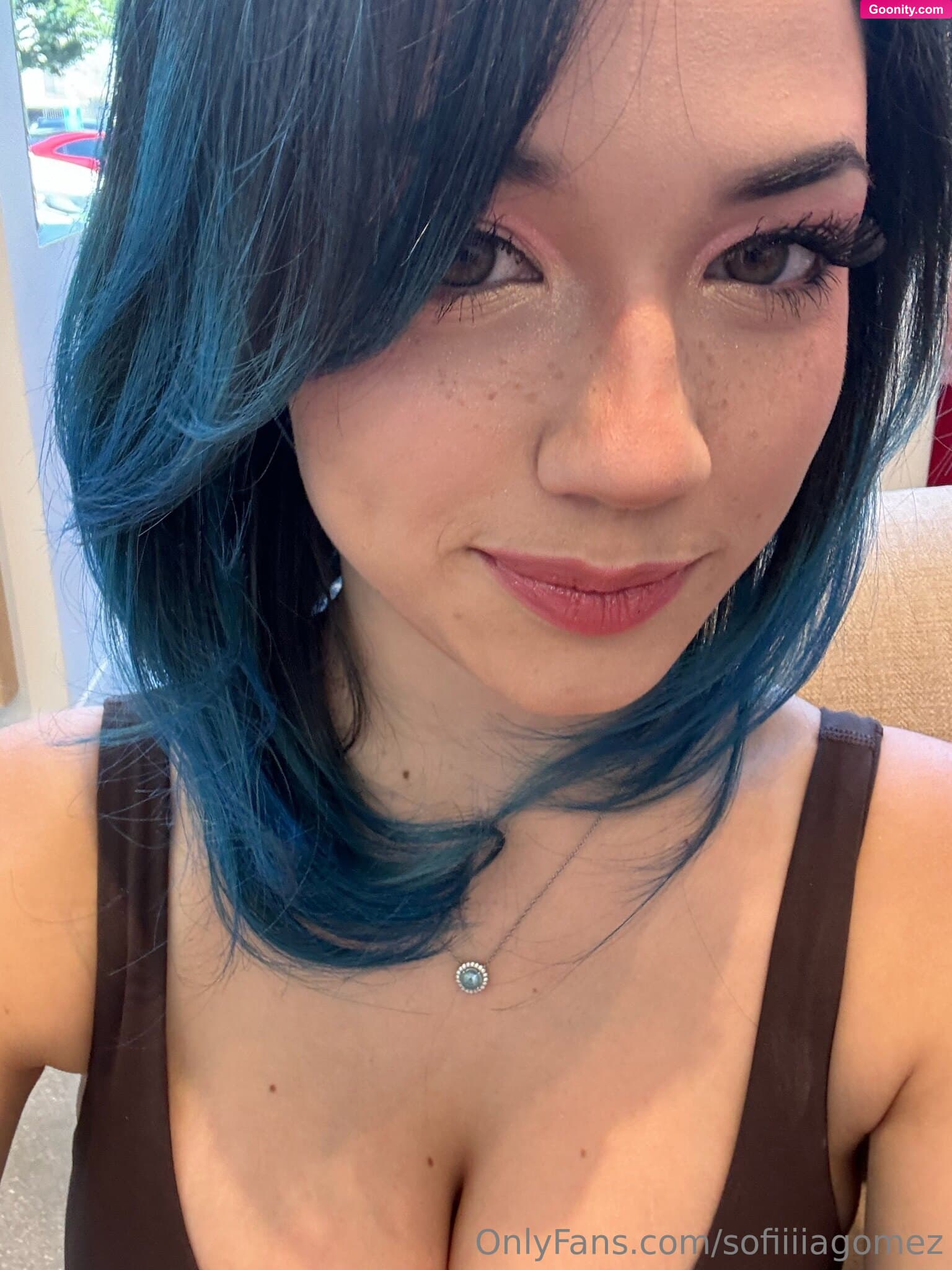 sofia gomez on OnlyFans - okk so... new cosplay ideas?? (respond to my story ♡♡)