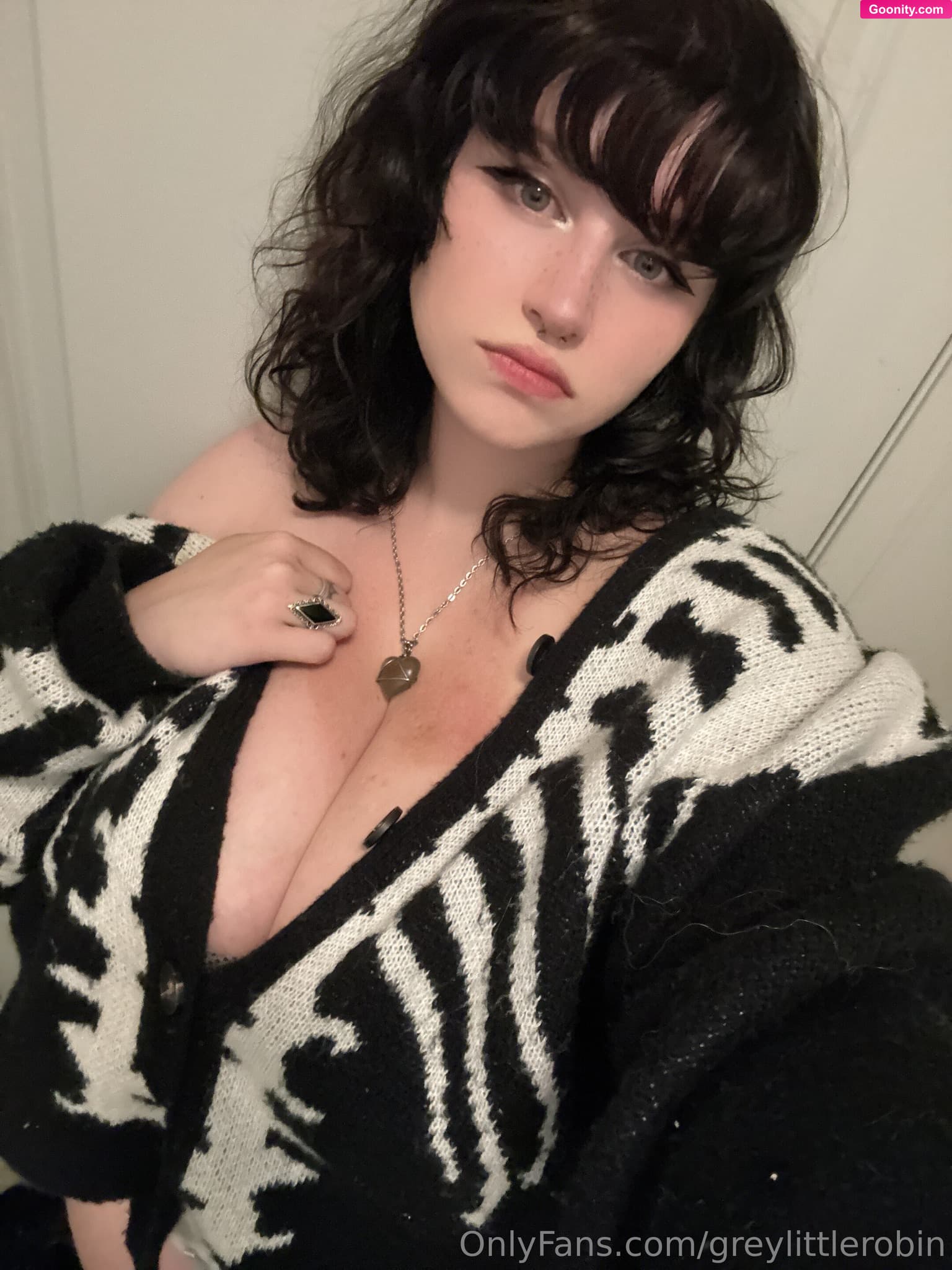 robin grey on OnlyFans - SWEATA WEATHA