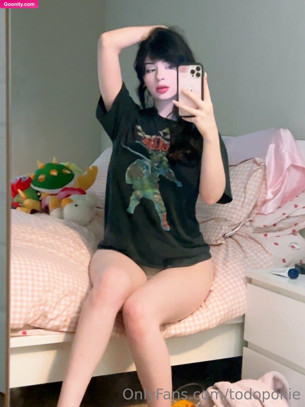 nico ♡ on OnlyFans - heyyy just wanted to say im sending out my most insaneeee co..